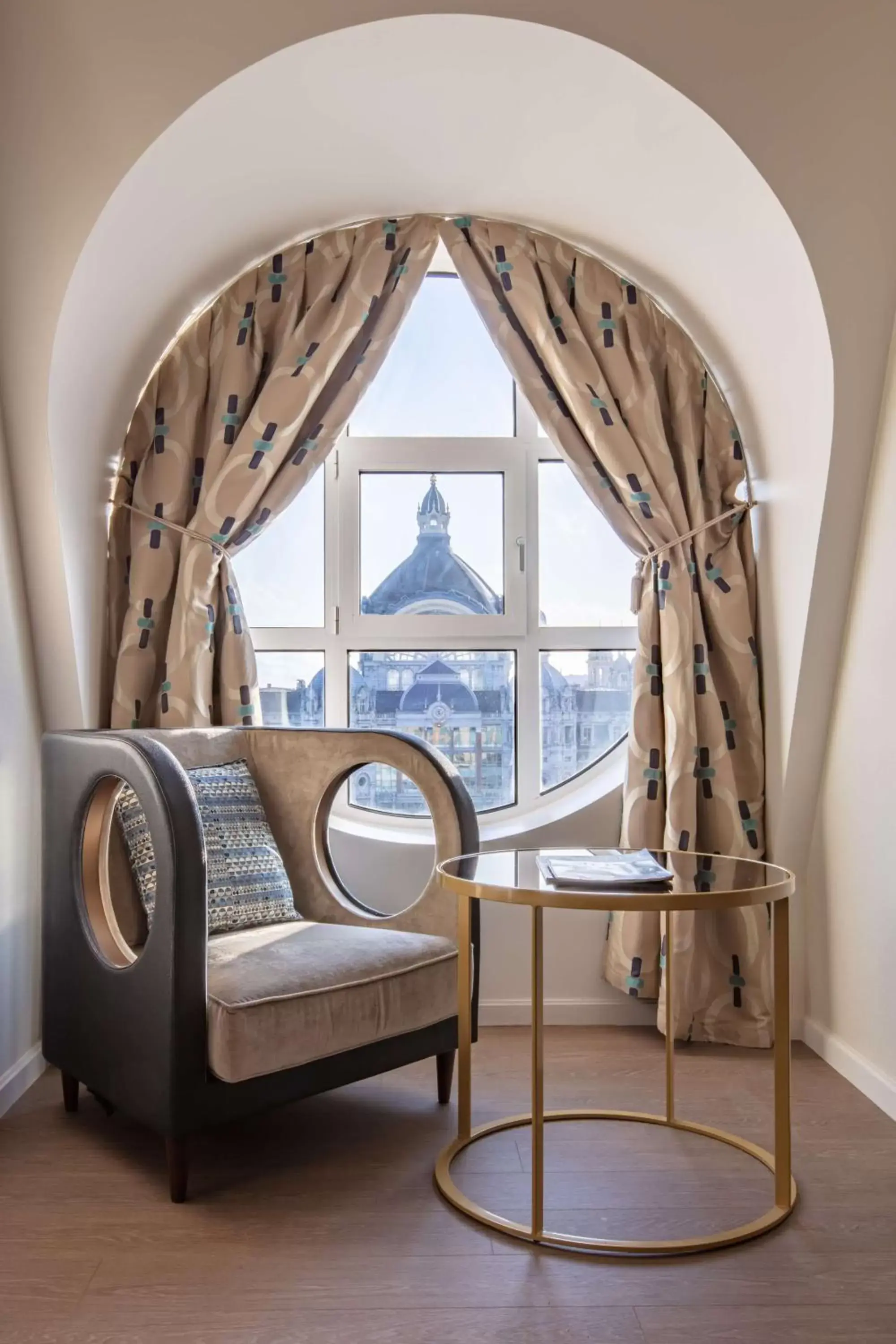 View (from property/room), Seating Area in Radisson BLU Astrid Hotel, Antwerp