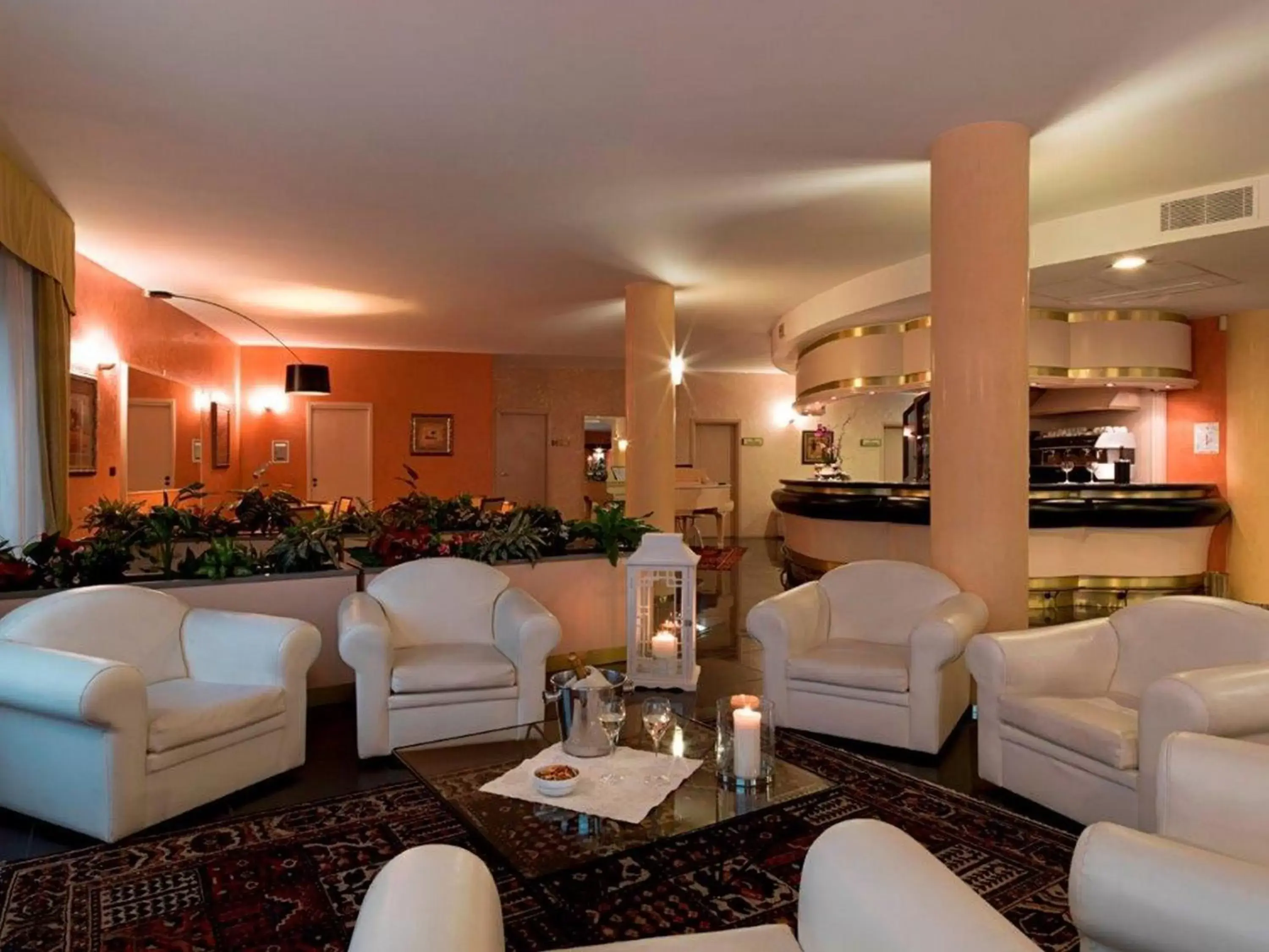 Lounge or bar in Hotel Bifi