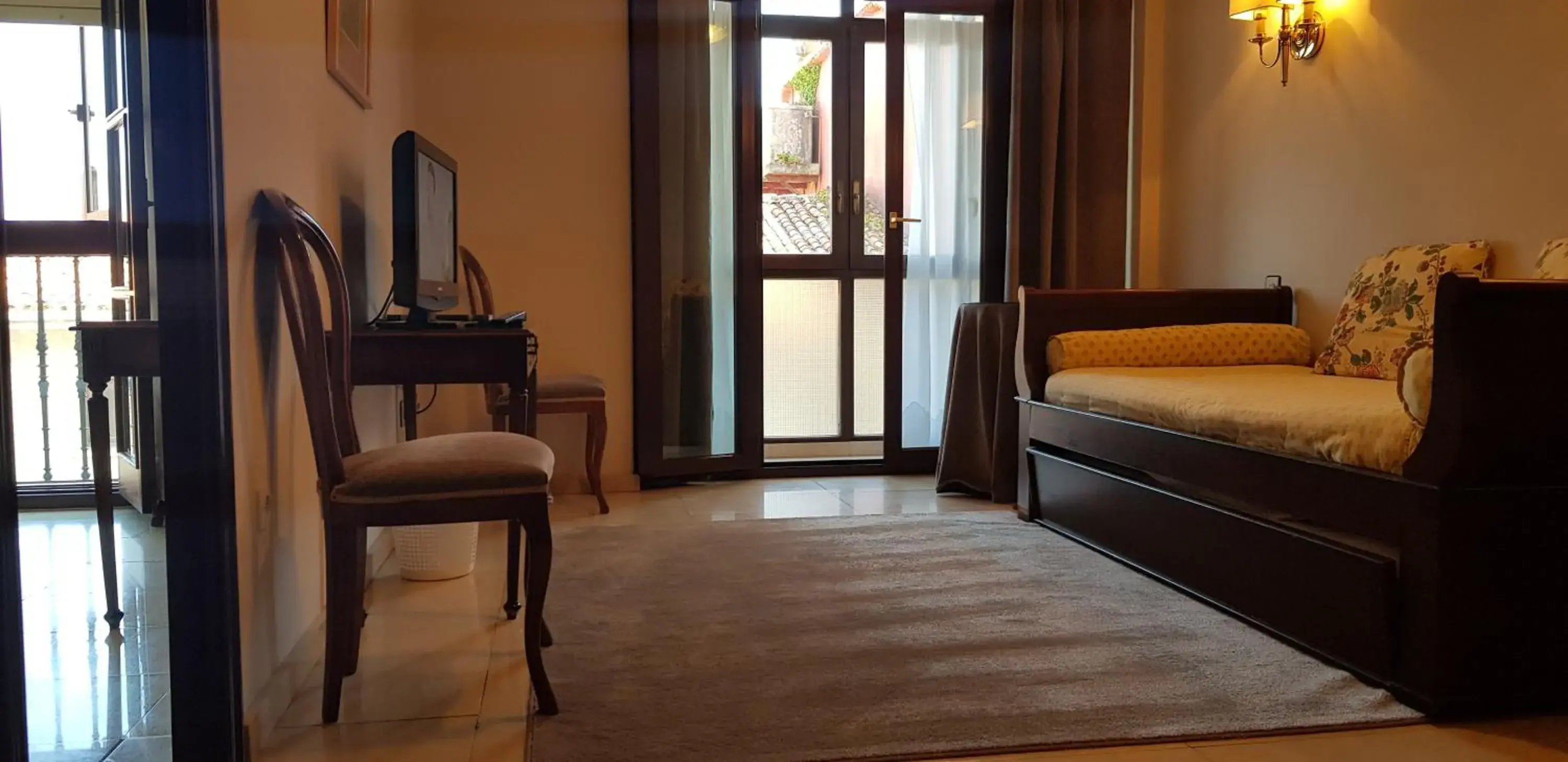 Living room, Seating Area in Gran Hotel Paraiso