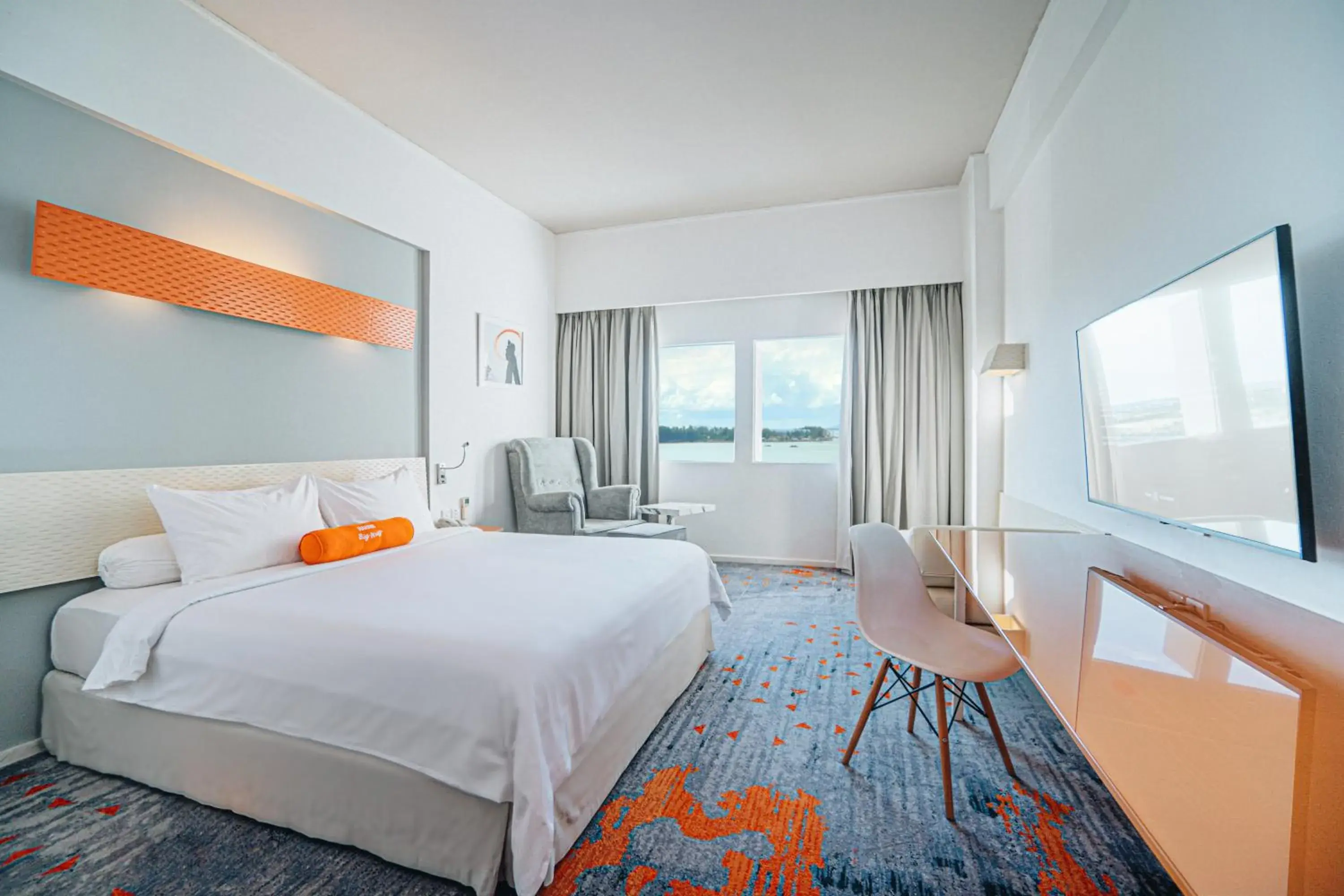 Bedroom in Harris Hotel Batam Center