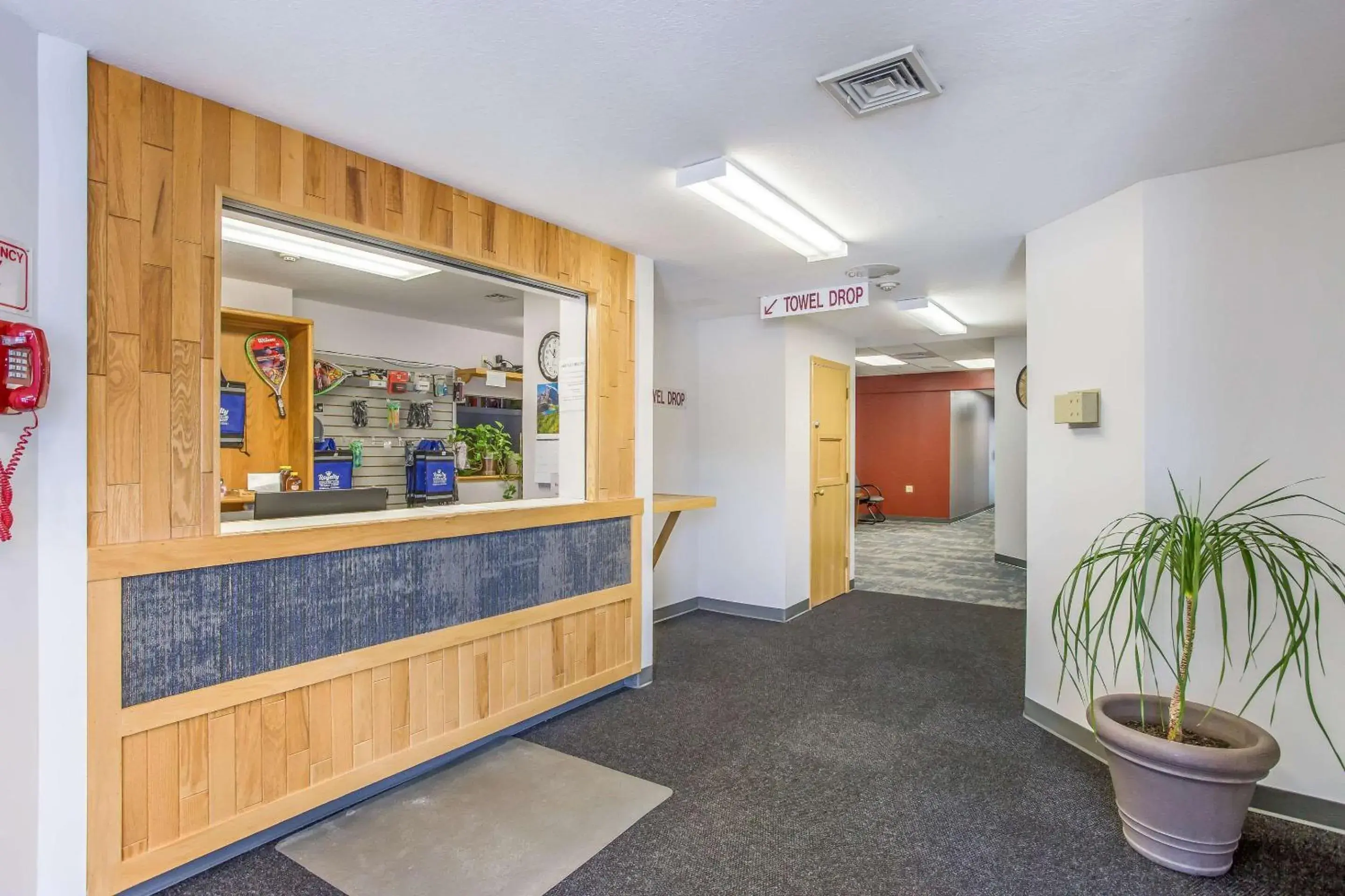 Lobby or reception in Rodeway Inn