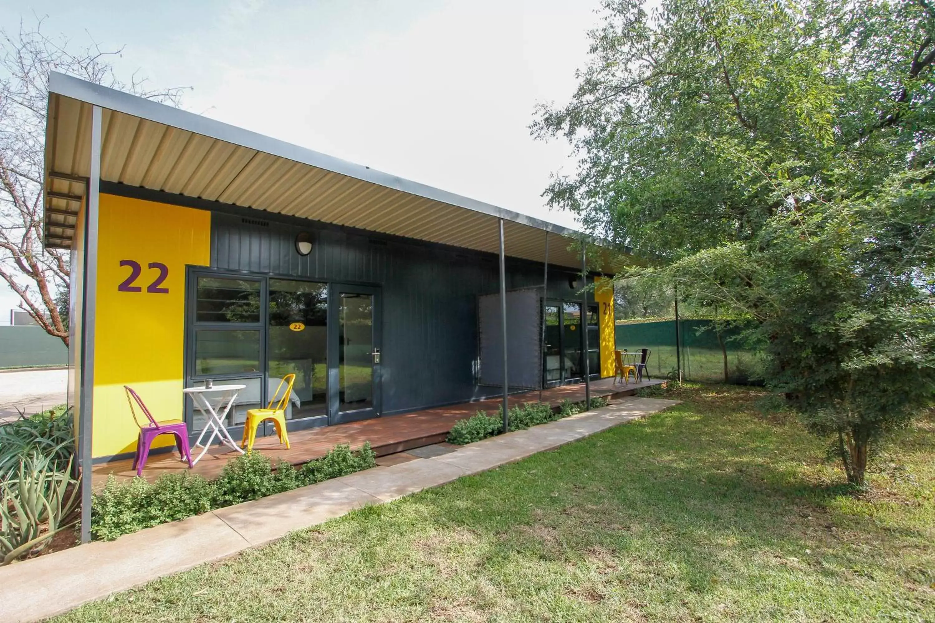 Property building in SleepOver Komatipoort Property building in SleepOver Komatipoort