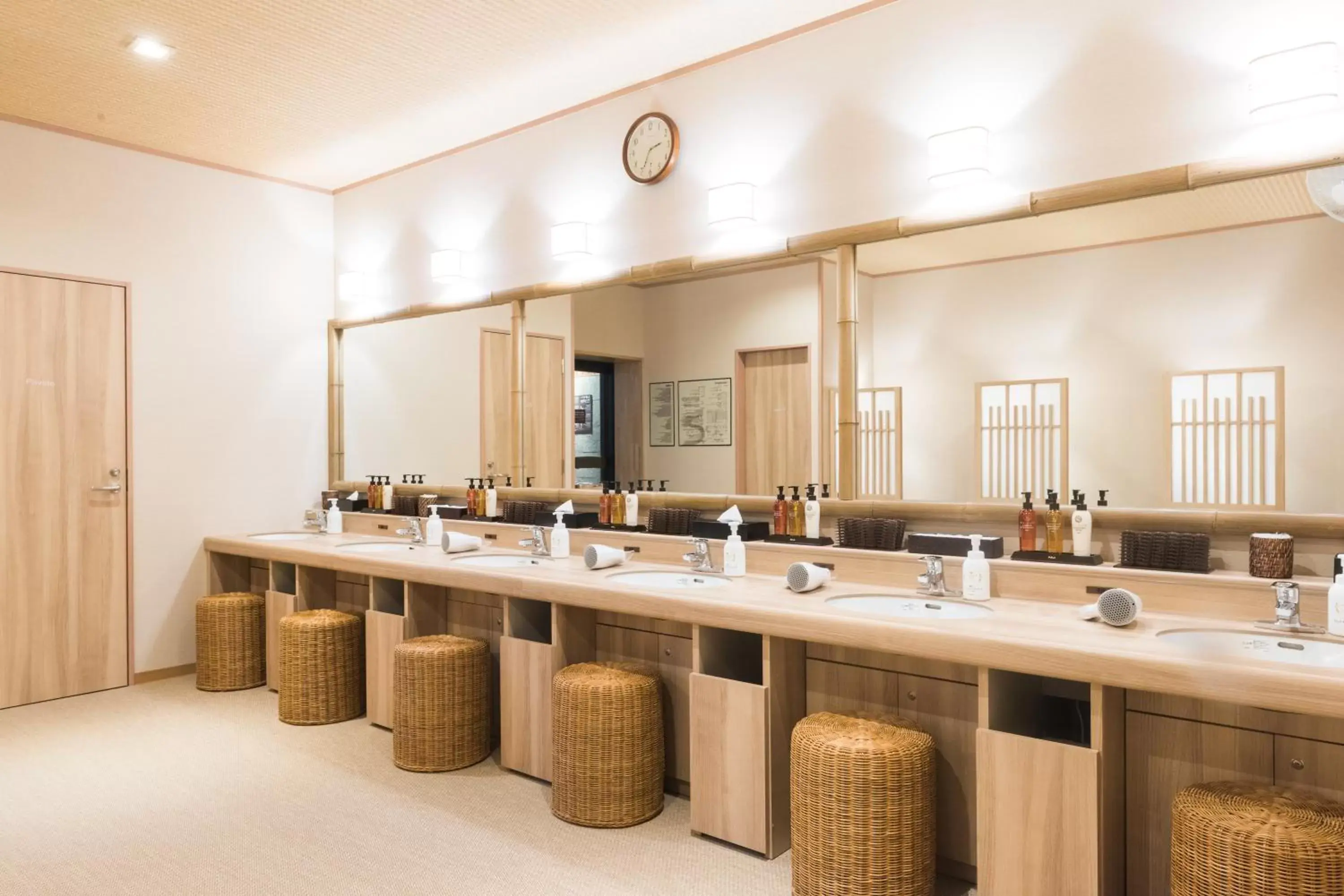 Spa and wellness centre/facilities, Bathroom in Dormy Inn EXPRESS Sendai Seaside