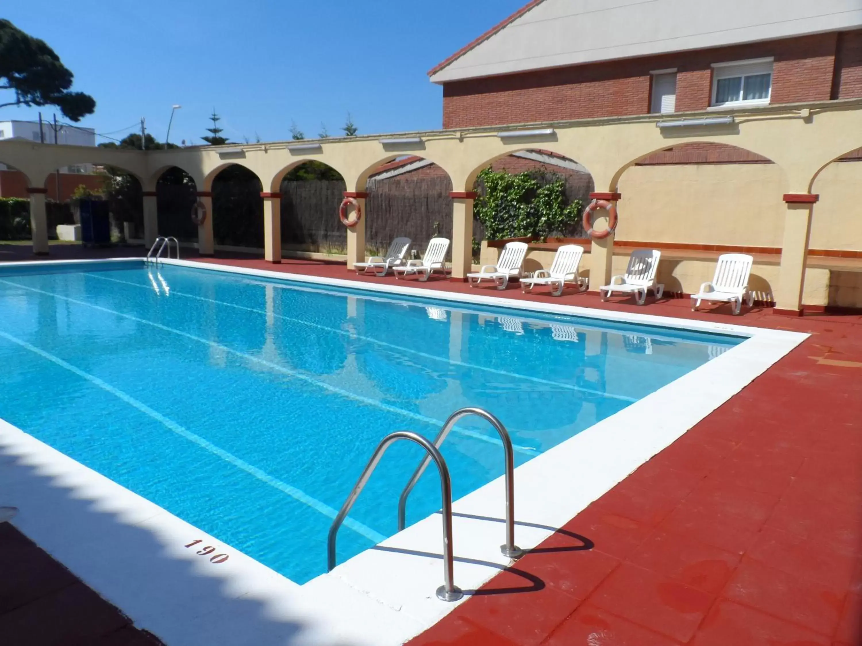 Swimming Pool in Hotel Canal Olímpic