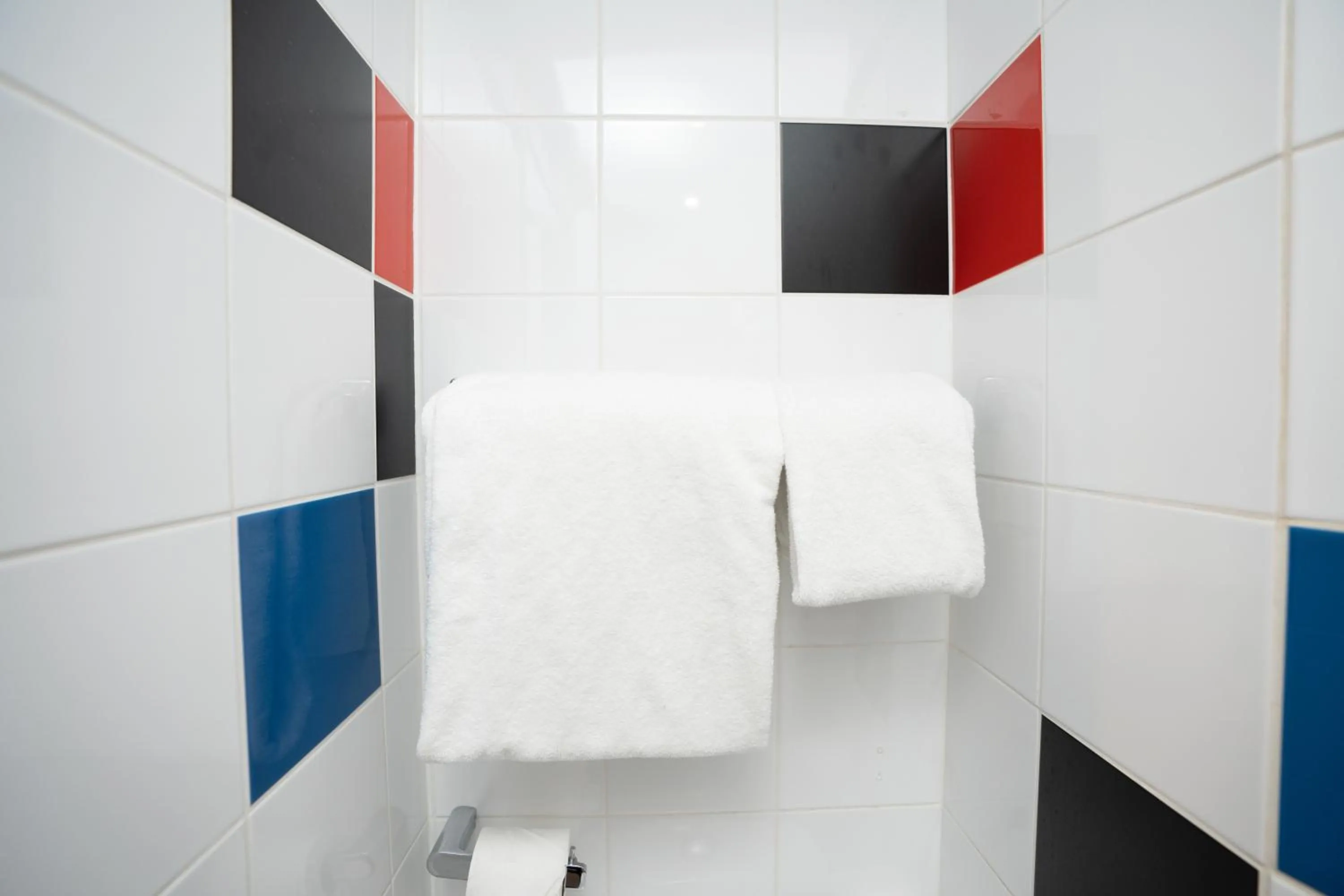 Bathroom in Hôtel Du Mont Dore Batignolles