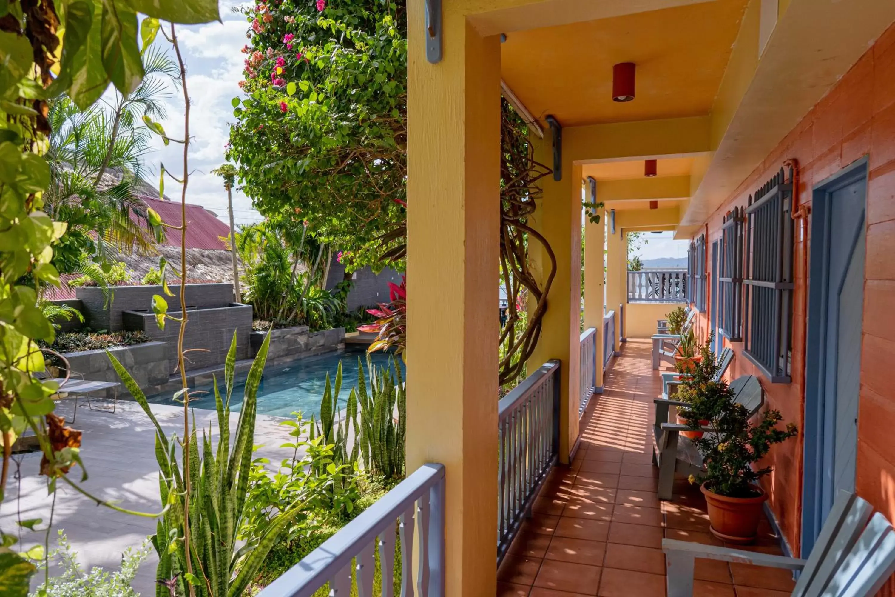 Swimming pool, Balcony/Terrace in Hotel Casona de La Isla