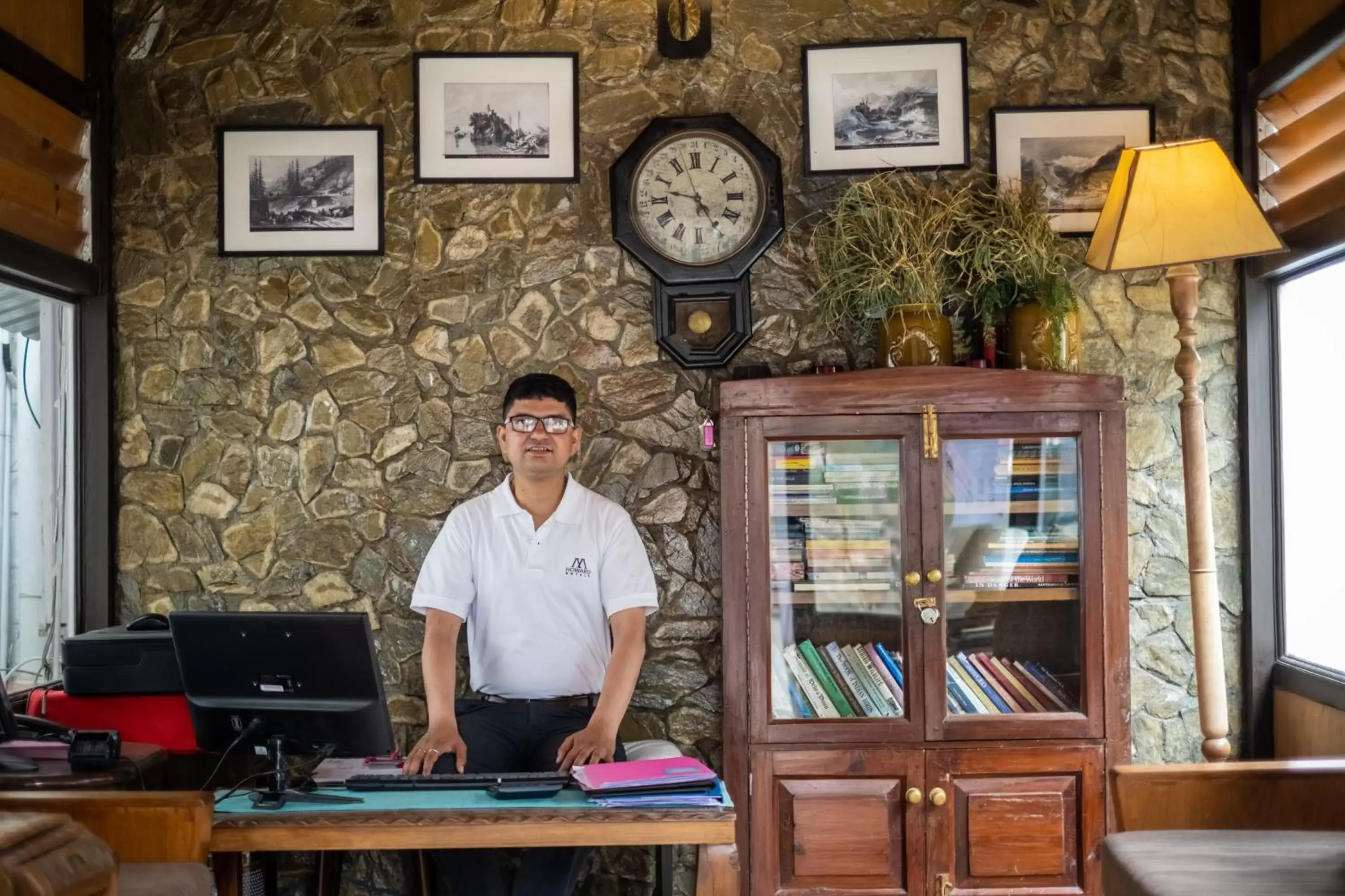 Lobby or reception in Bhikampur Lodge By Howard Lobby or reception in Bhikampur Lodge By Howard