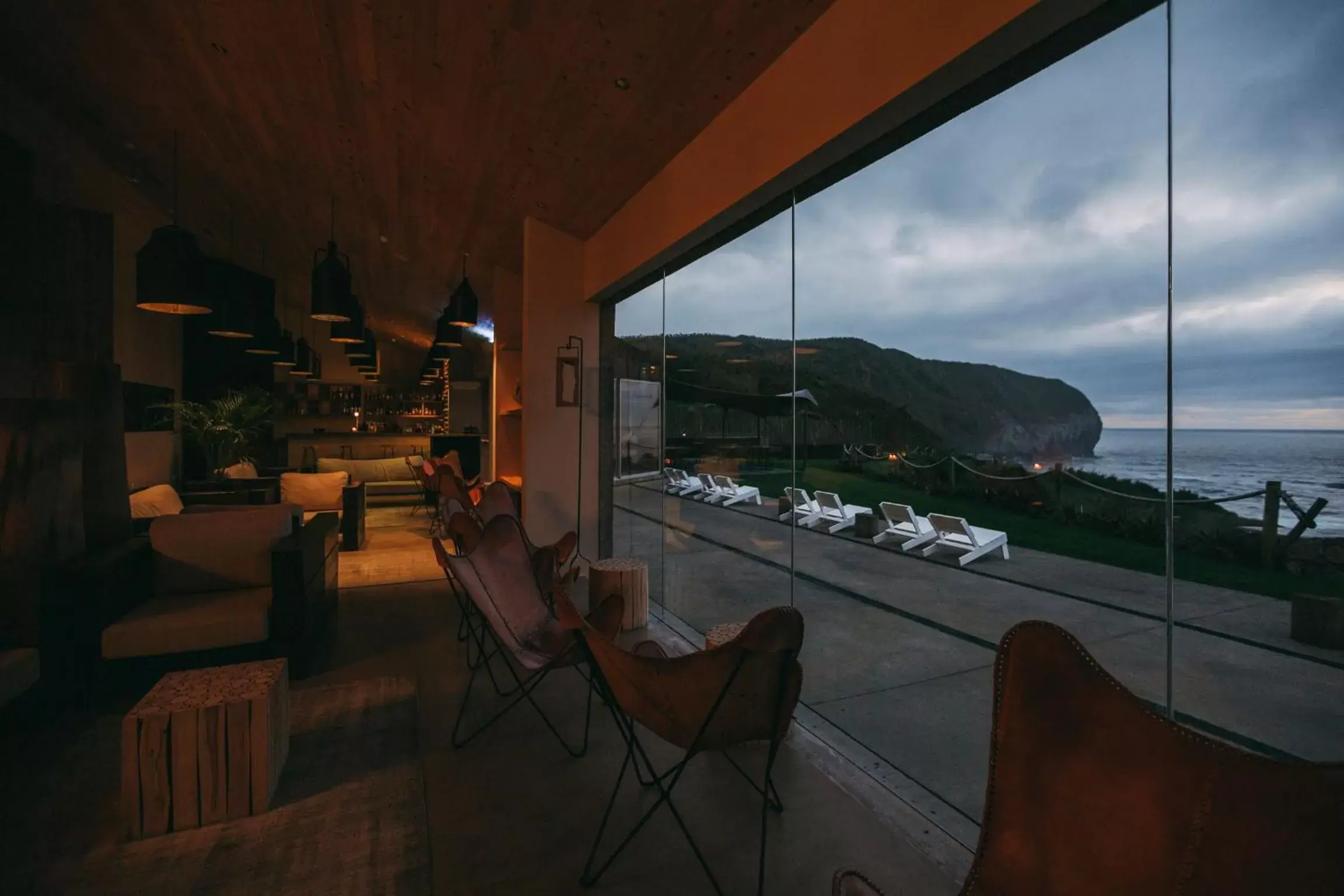 Lounge or bar, Balcony/Terrace in Santa Barbara Eco-Beach Resort