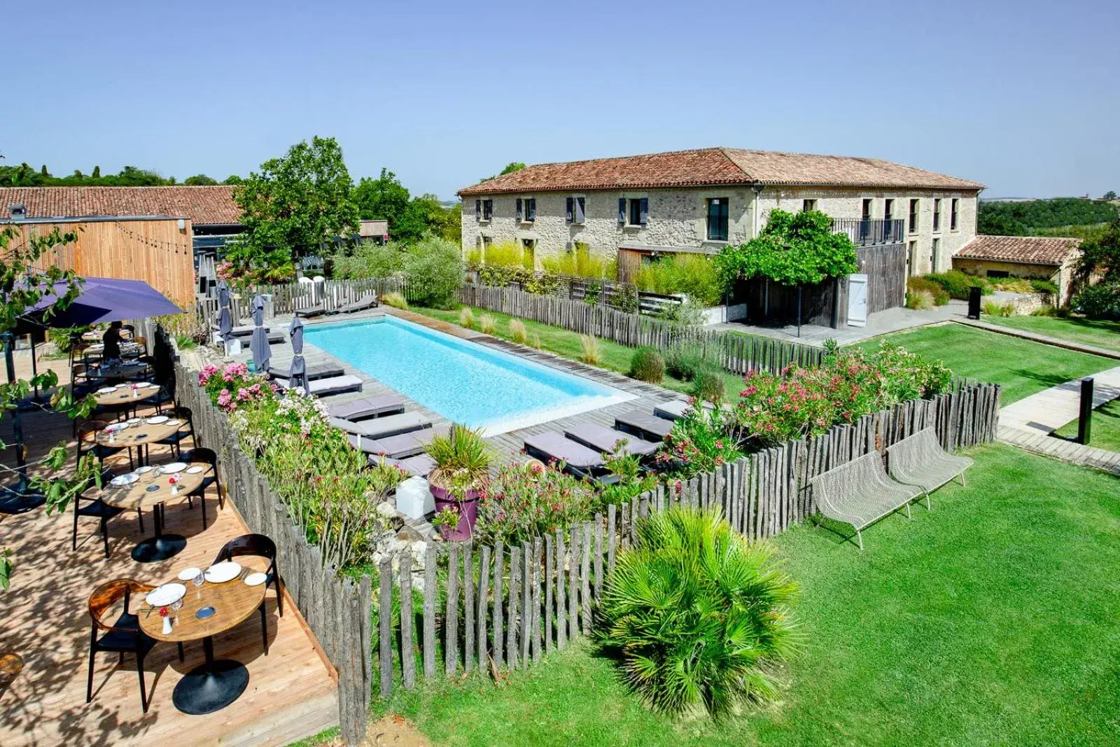 Pool view in Le Domaine de Baulieu