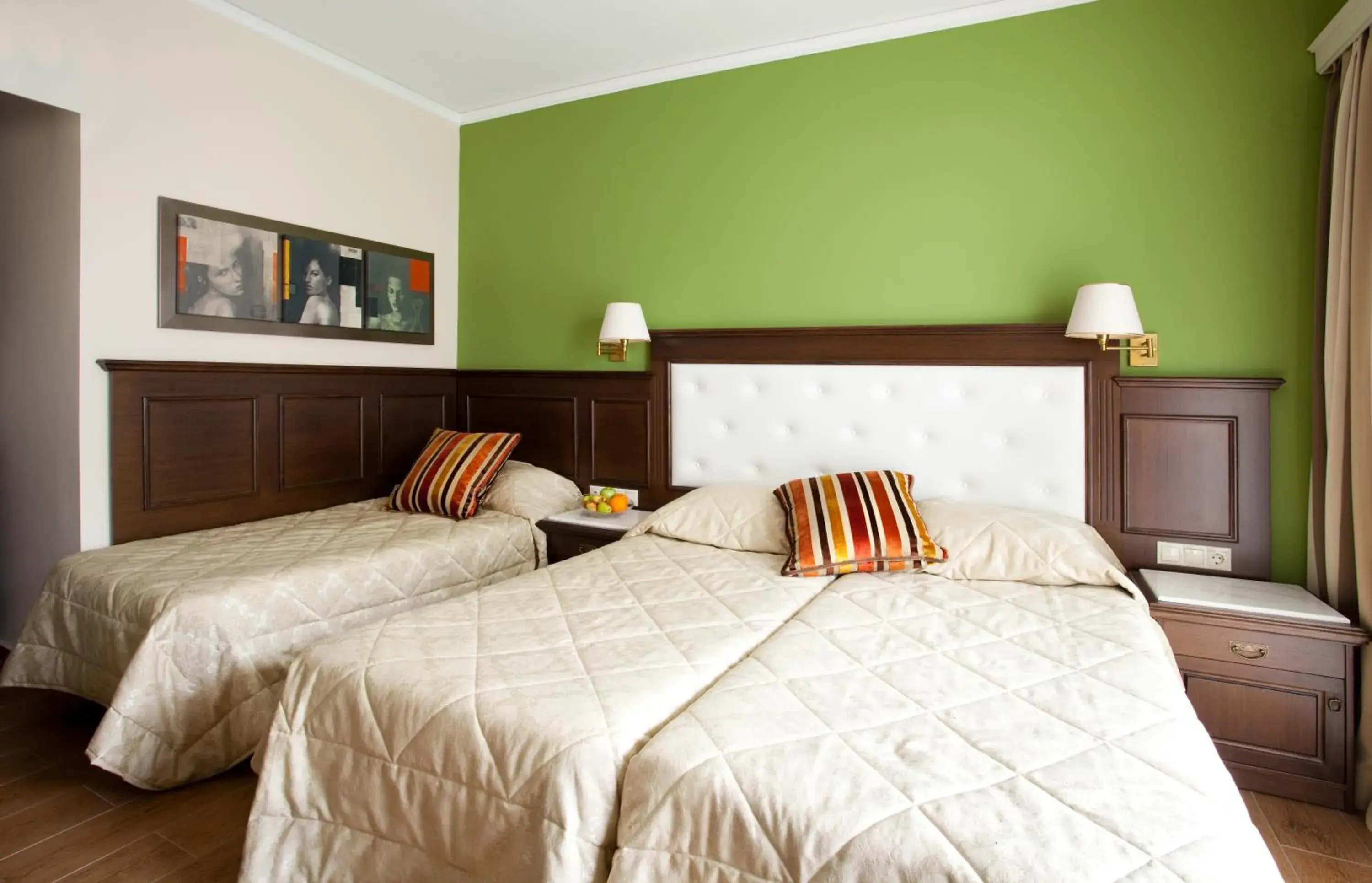 Photo of the whole room, Bed in Achillion Palace Photo of the whole room, Bed in Achillion Palace