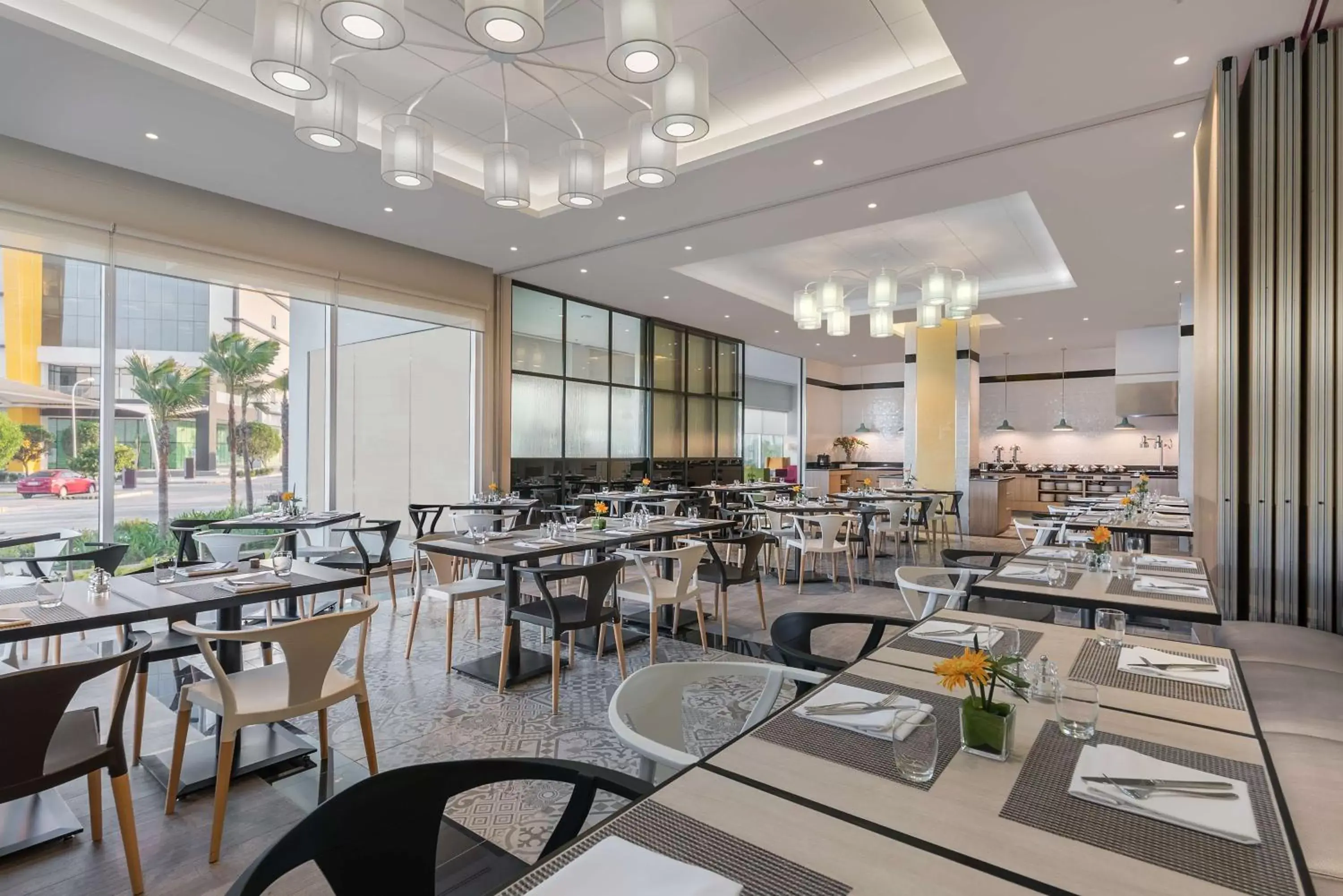 Restaurant/Places to Eat in Park Inn By Radisson Clark