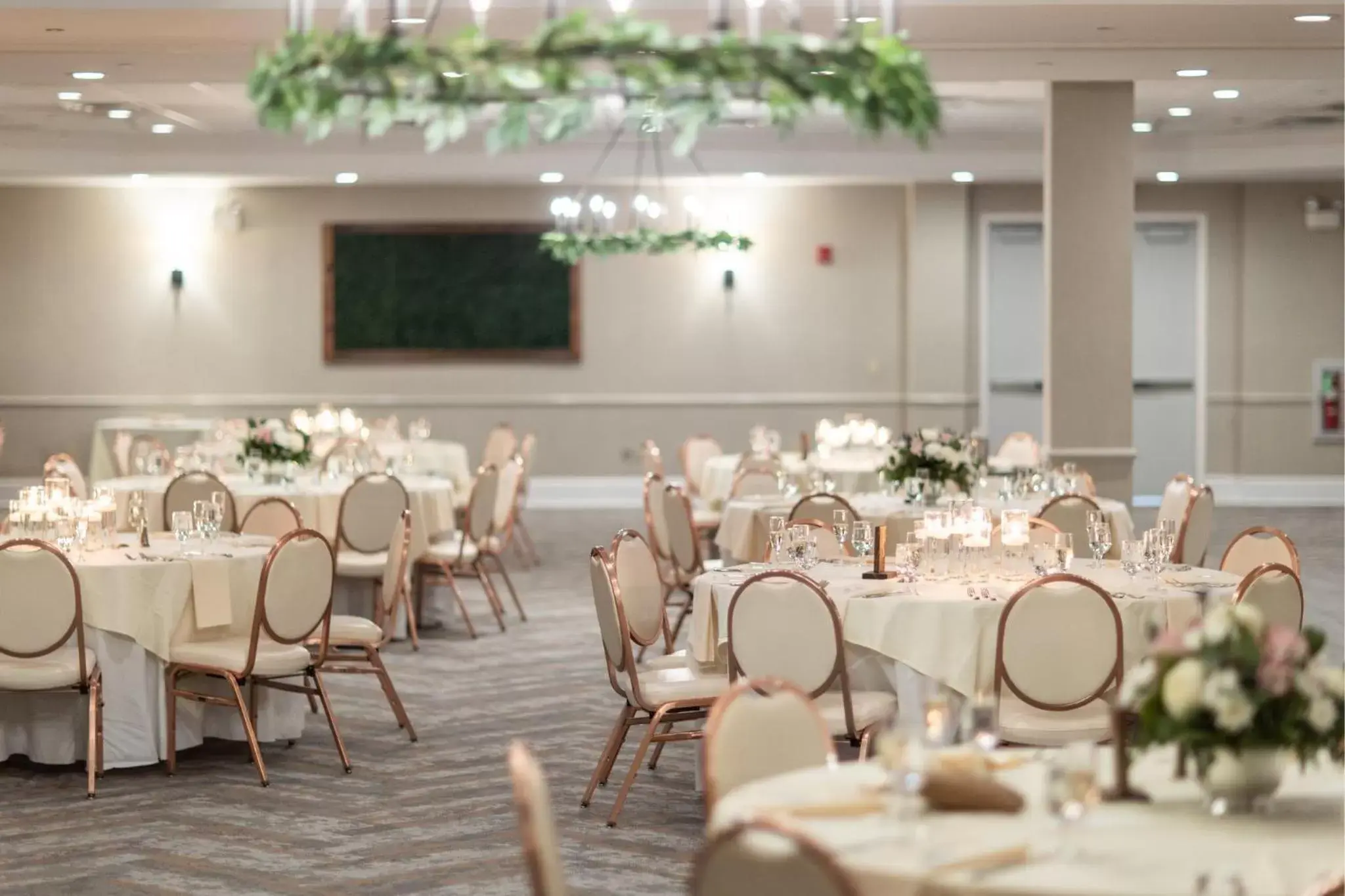 Banquet/Function facilities, Restaurant/Places to Eat in Holiday Inn Manahawkin/Long Beach Island, an IHG Hotel