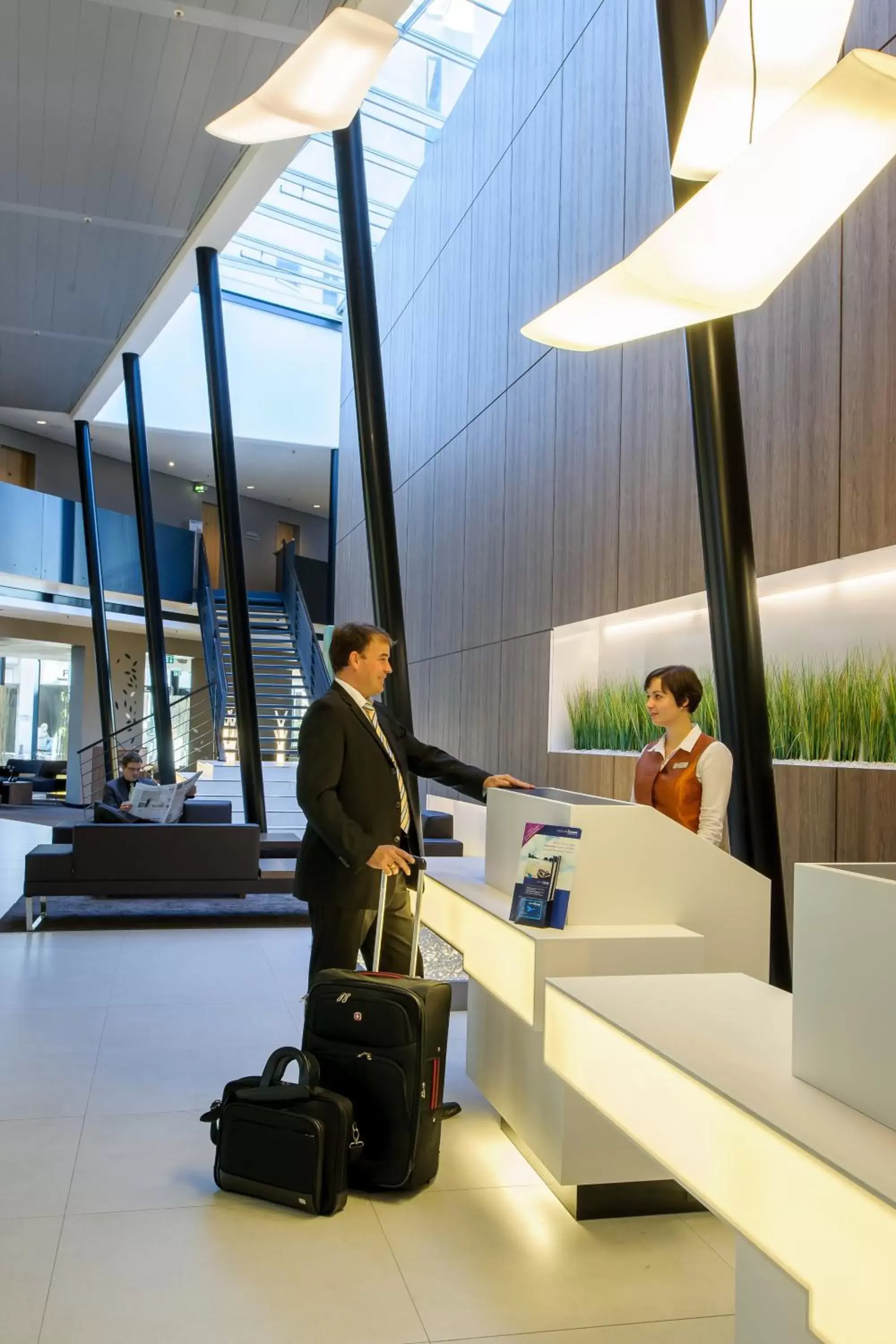 Lobby or reception in Novotel Hannover