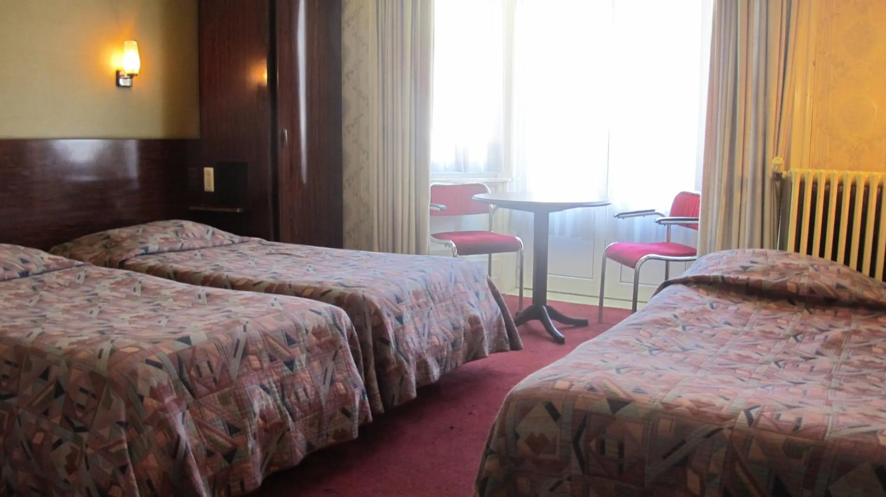 Bed in Hotel Manhattan Bed in Hotel Manhattan