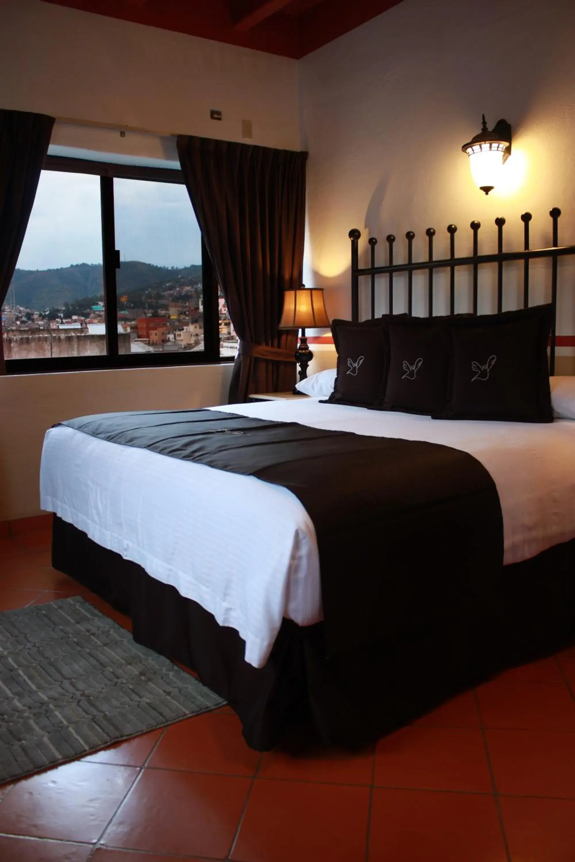 Photo of the whole room, Bed in Hotel de la Paz