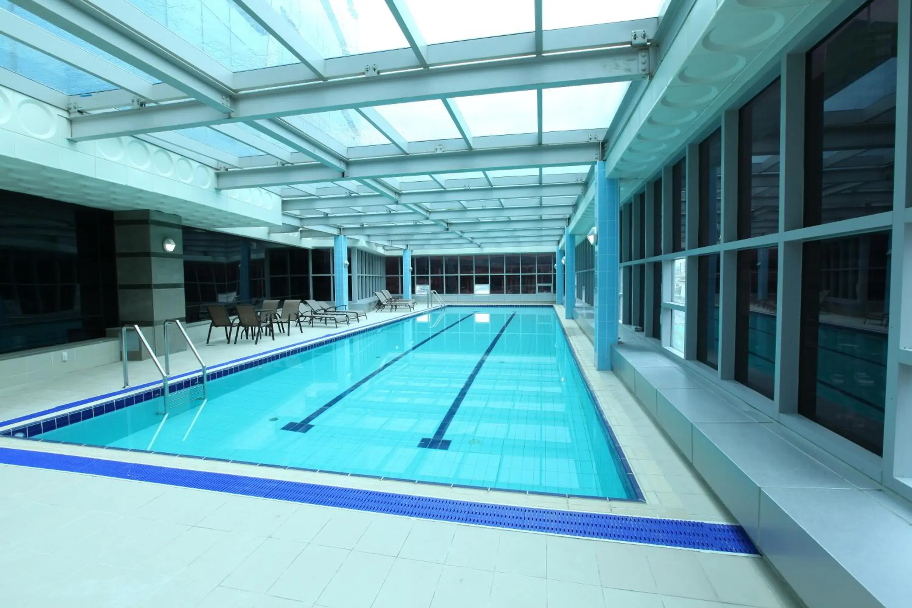 Fitness centre/facilities, Swimming Pool in The Blue Sky Hotel and Tower