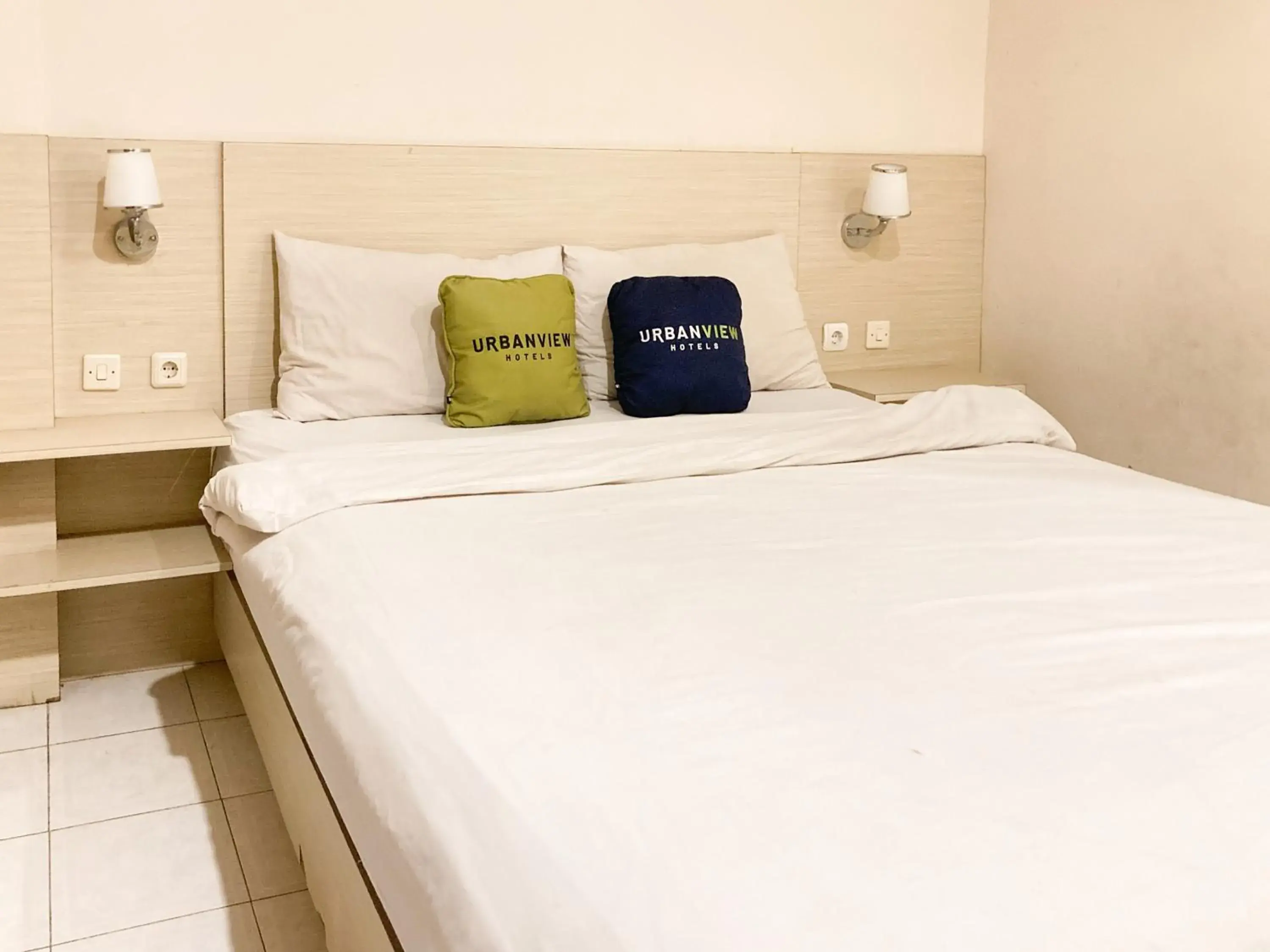 Bed in OYO 902 Hotel Pondok Anggun