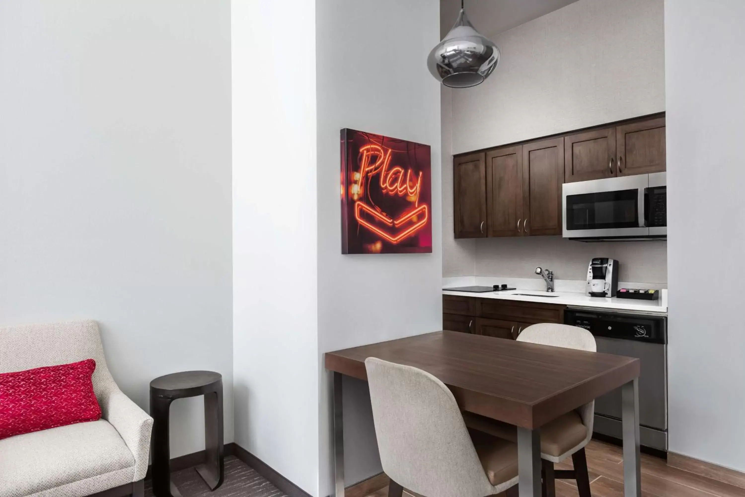 Kitchen or kitchenette, Kitchen/Kitchenette in Homewood Suites by Hilton Nashville Downtown