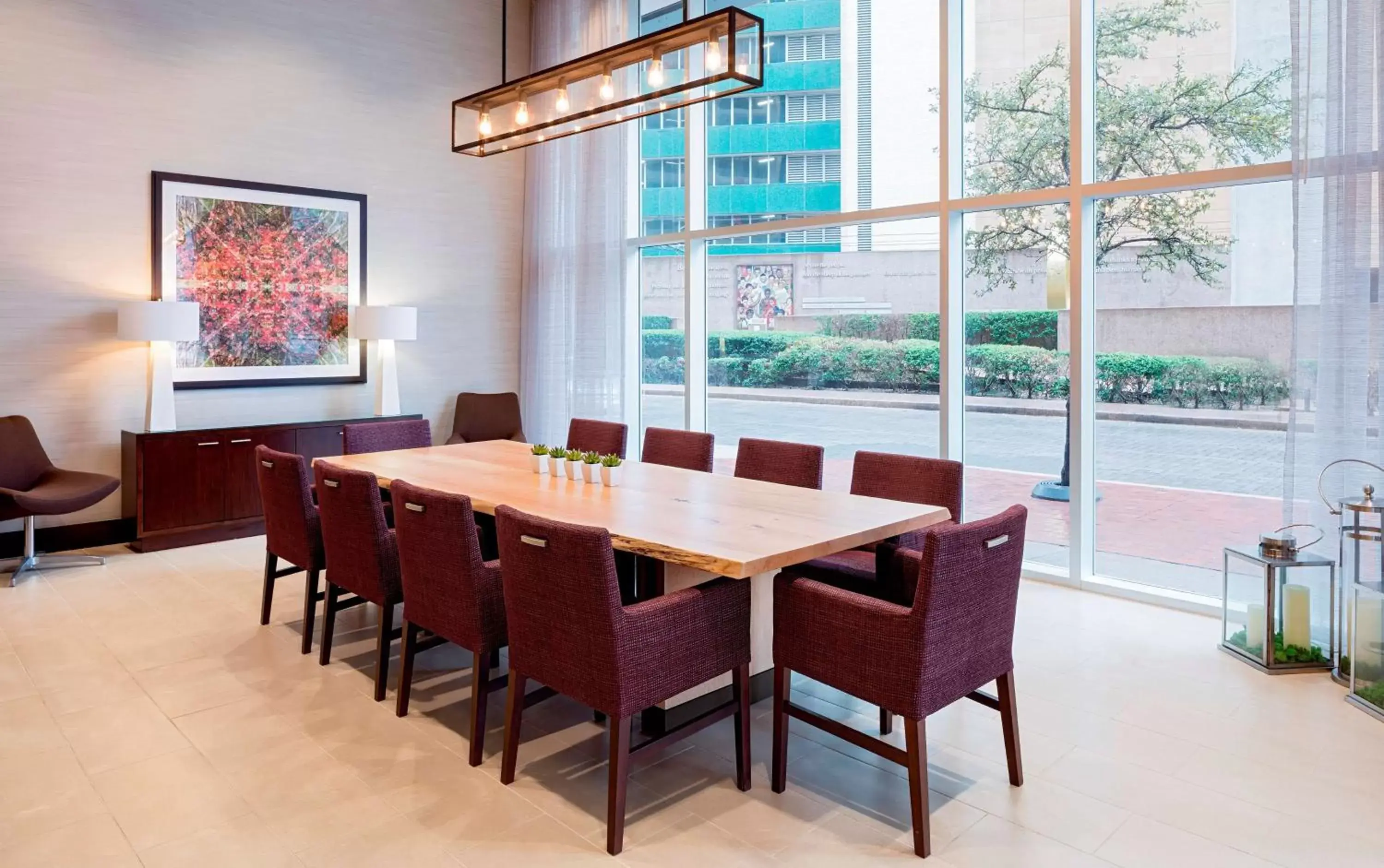 Lobby or reception in Hilton Garden Inn Downtown Dallas