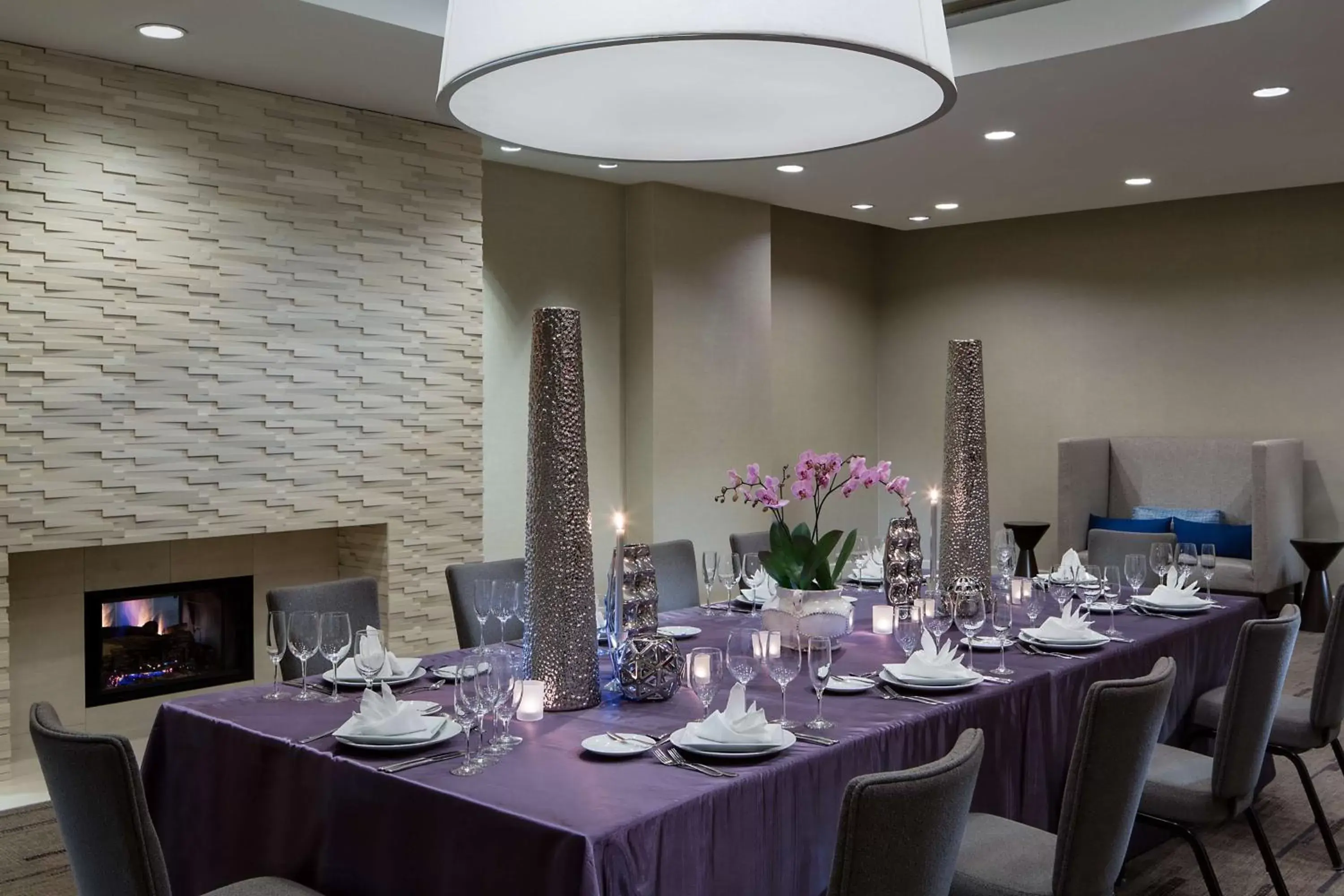 Meeting/conference room, Restaurant/Places to Eat in Hyatt Regency Deerfield