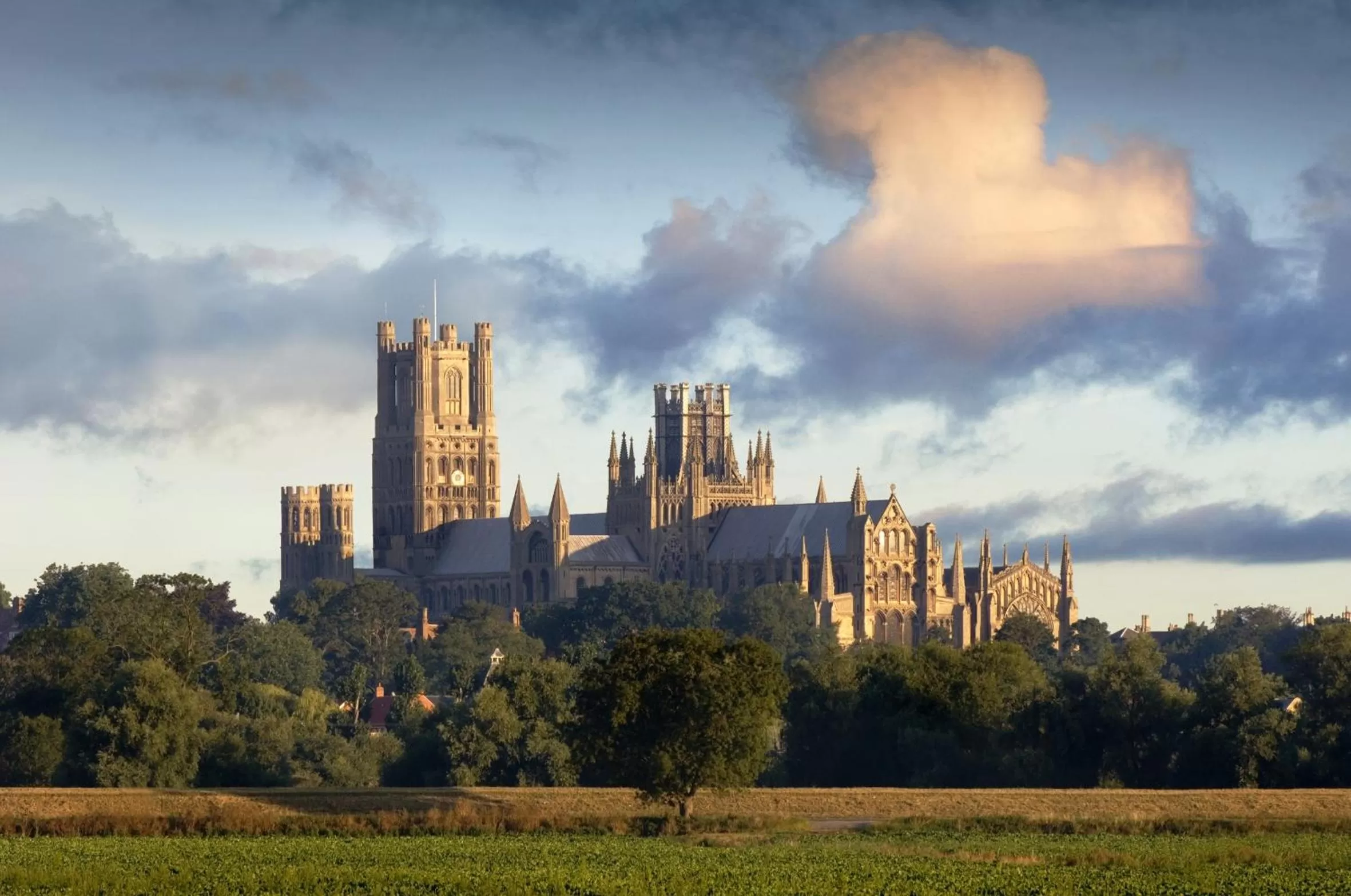 Area and facilities in Poets House