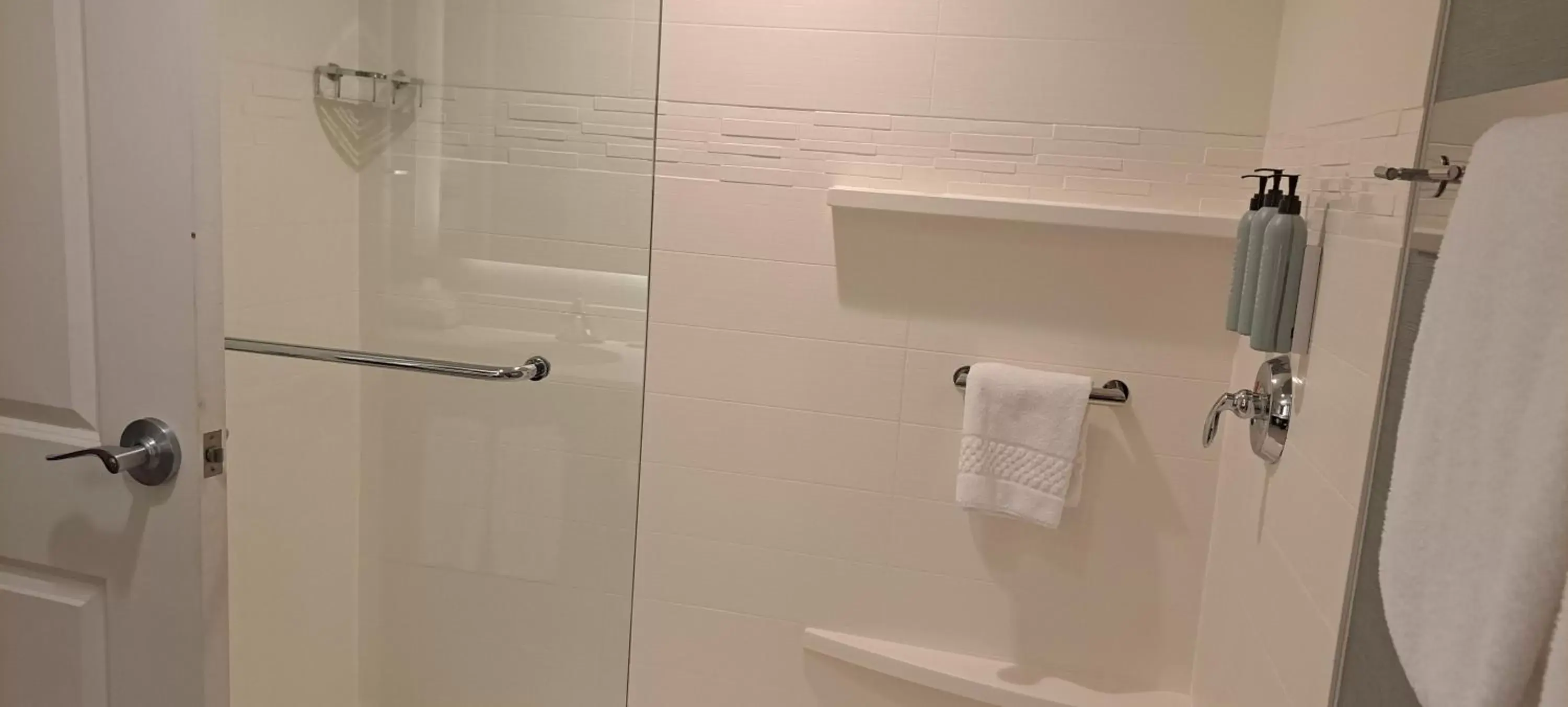 Bathroom in Residence Inn by Marriott Columbia West/Lexington