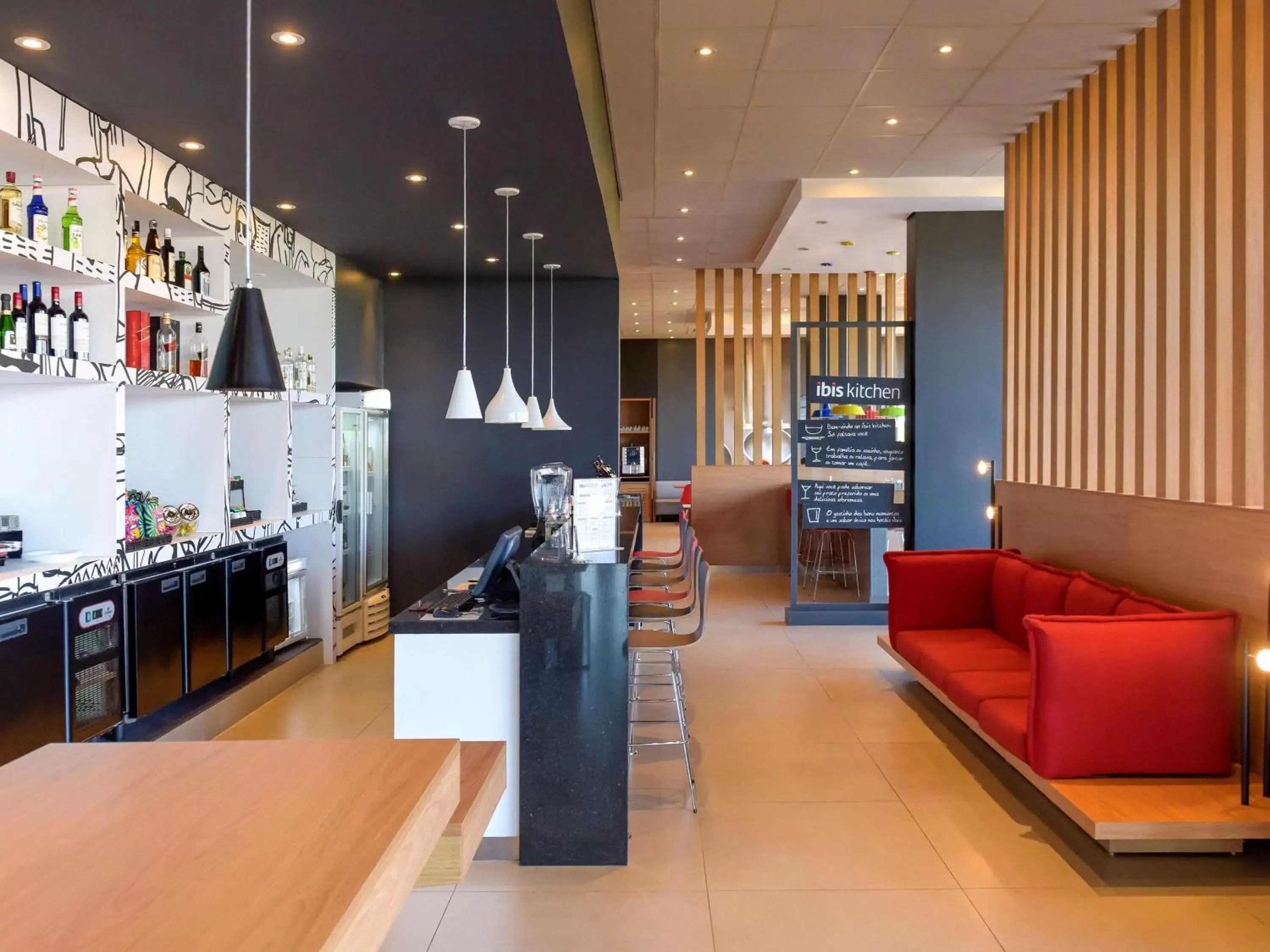 Lounge or bar, Lobby/Reception in ibis Tatui