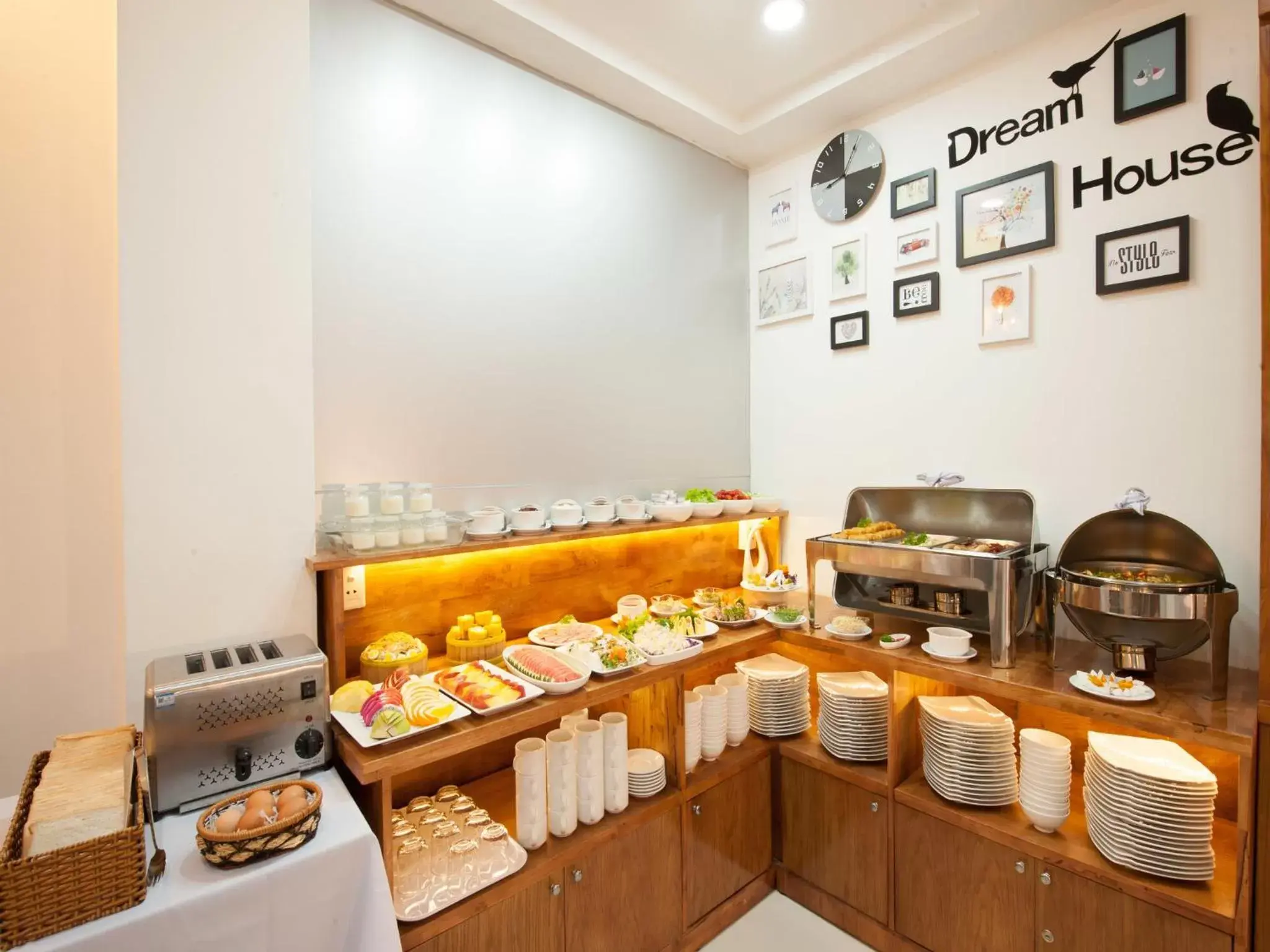 Breakfast, Restaurant/Places to Eat in Vilion Boutique Hotel Ben Thanh