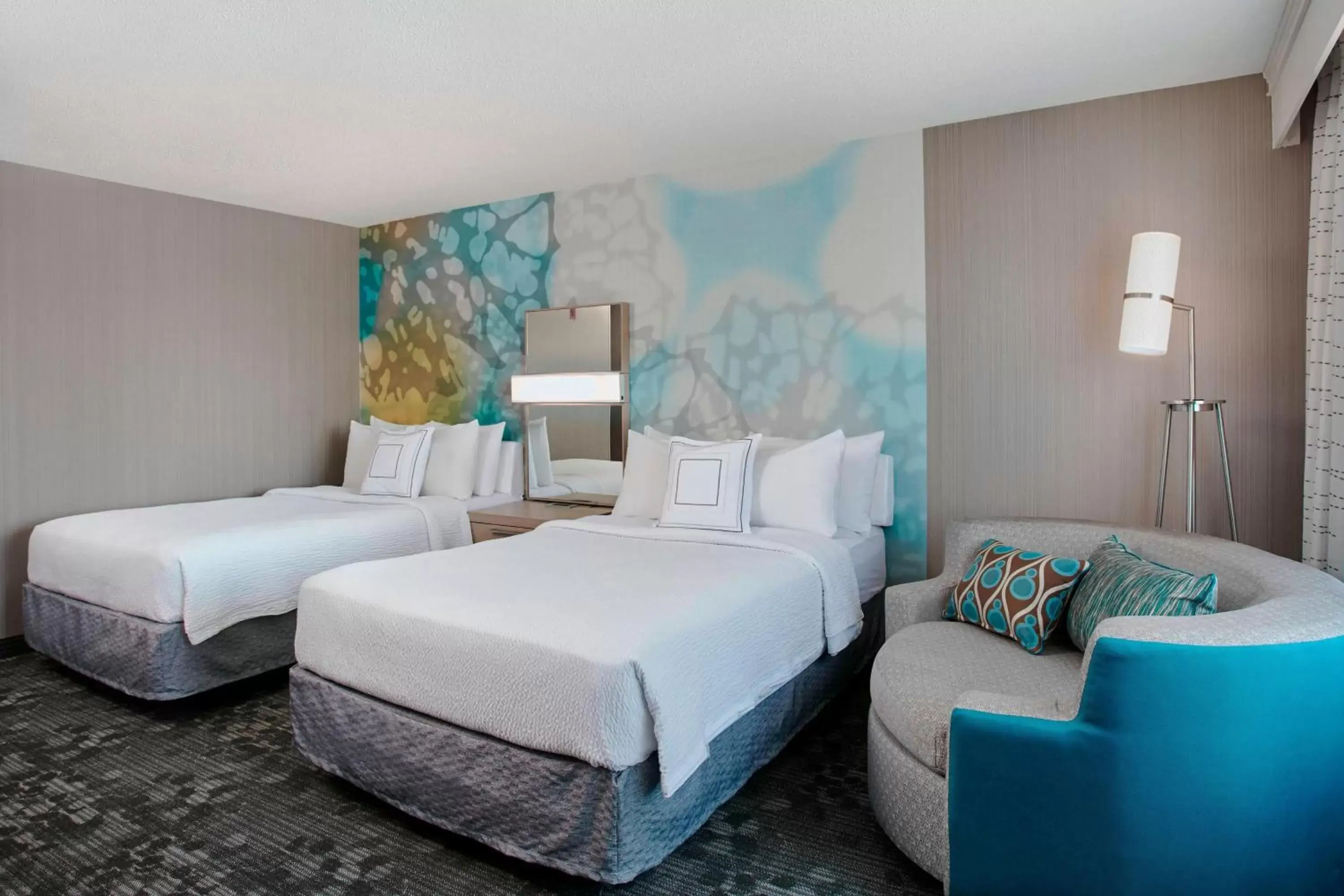 Double Room with Two Double Beds and Adapted Tub - Mobility Accessible in Courtyard by Marriott Detroit Pontiac/Auburn Hills Double Room with Two Double Beds and Adapted Tub - Mobility Accessible in Courtyard by Marriott Detroit Pontiac/Auburn Hills