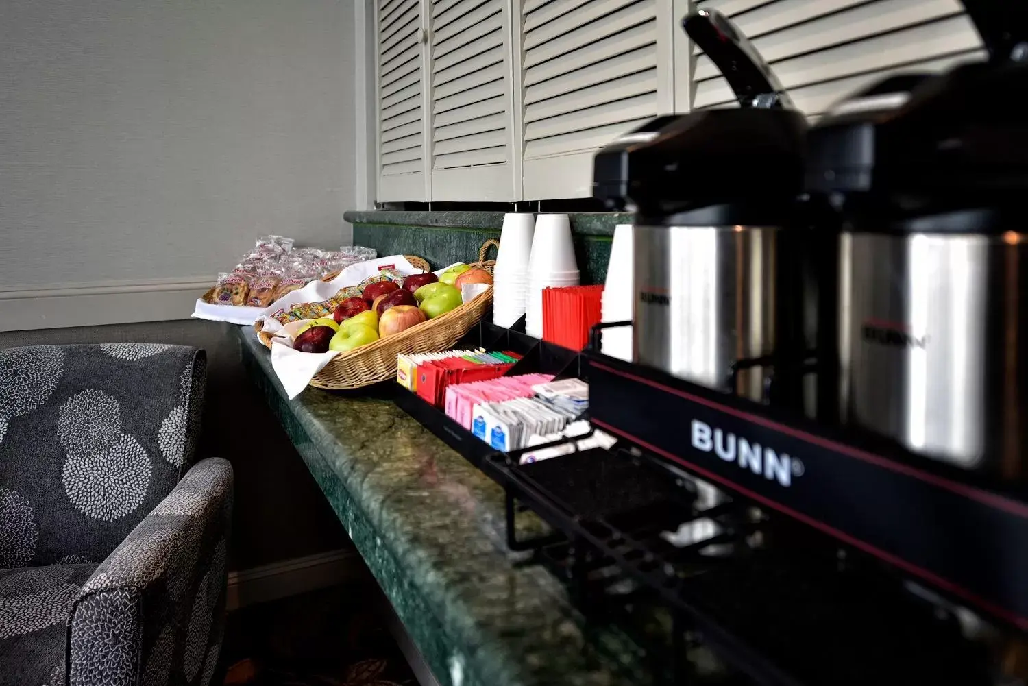 Continental breakfast in City Center Inn and Suites