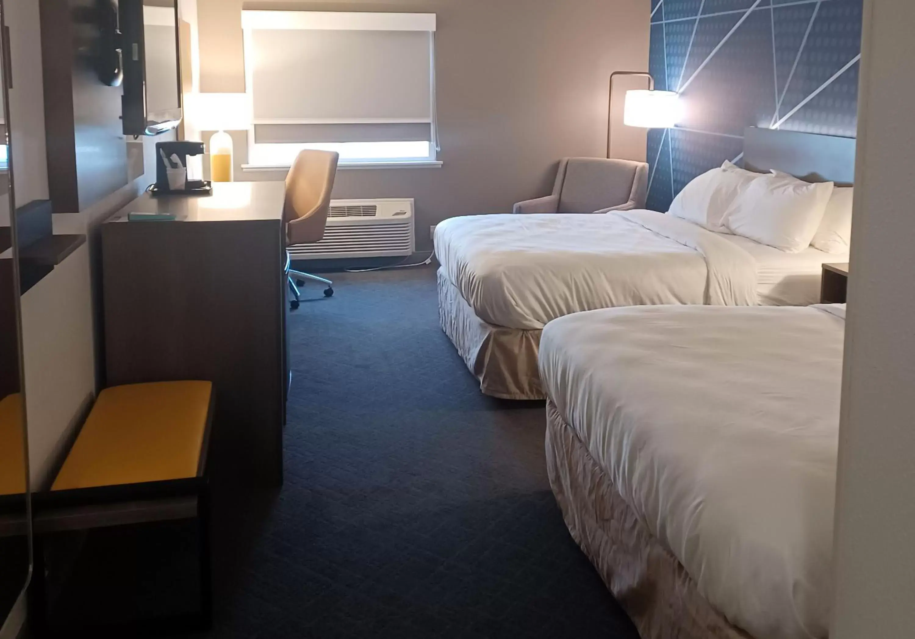 Bed in Comfort Inn Near Indiana Premium Outlets