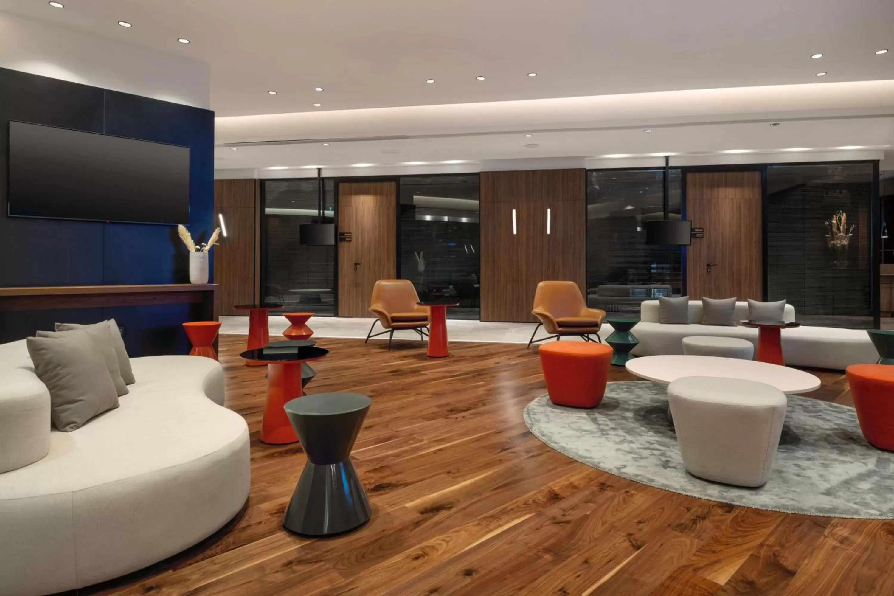 Meeting/conference room, Lounge/Bar in Tunis Marriott Hotel