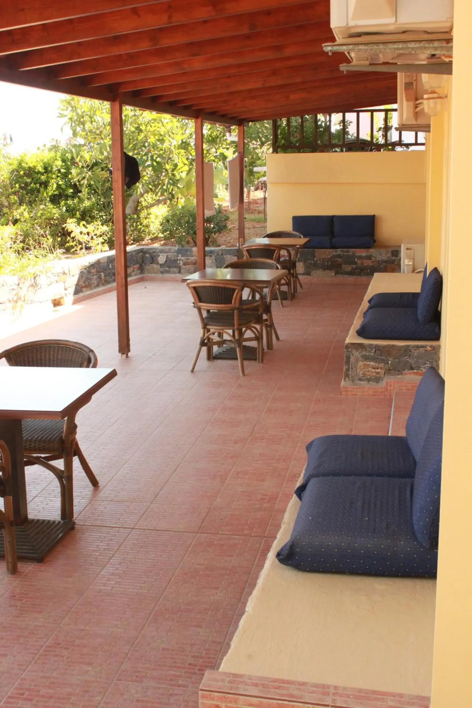Balcony/Terrace, Lounge/Bar in Medusa Villa