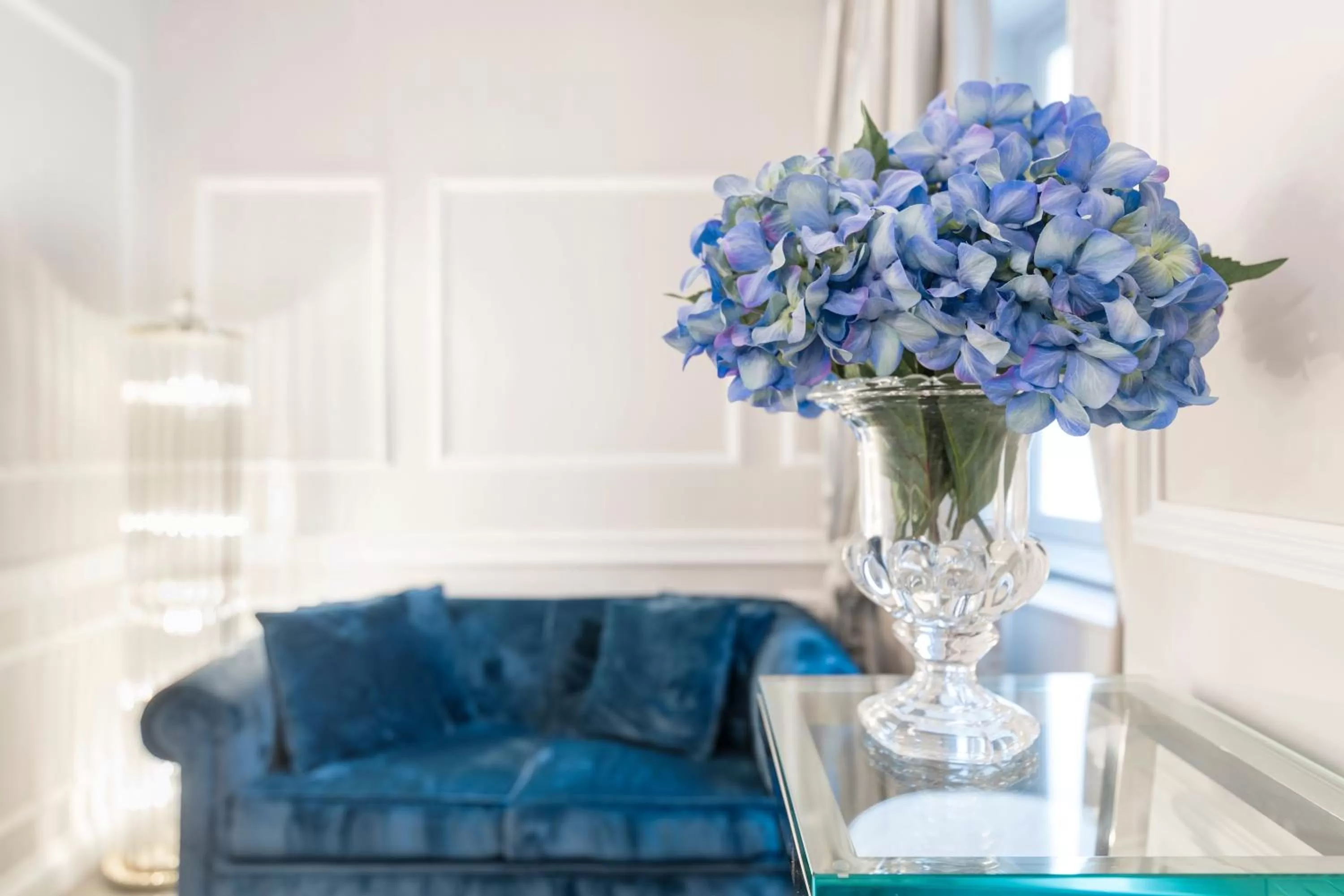 Communal lounge/ TV room in FH55 Hotel Calzaiuoli