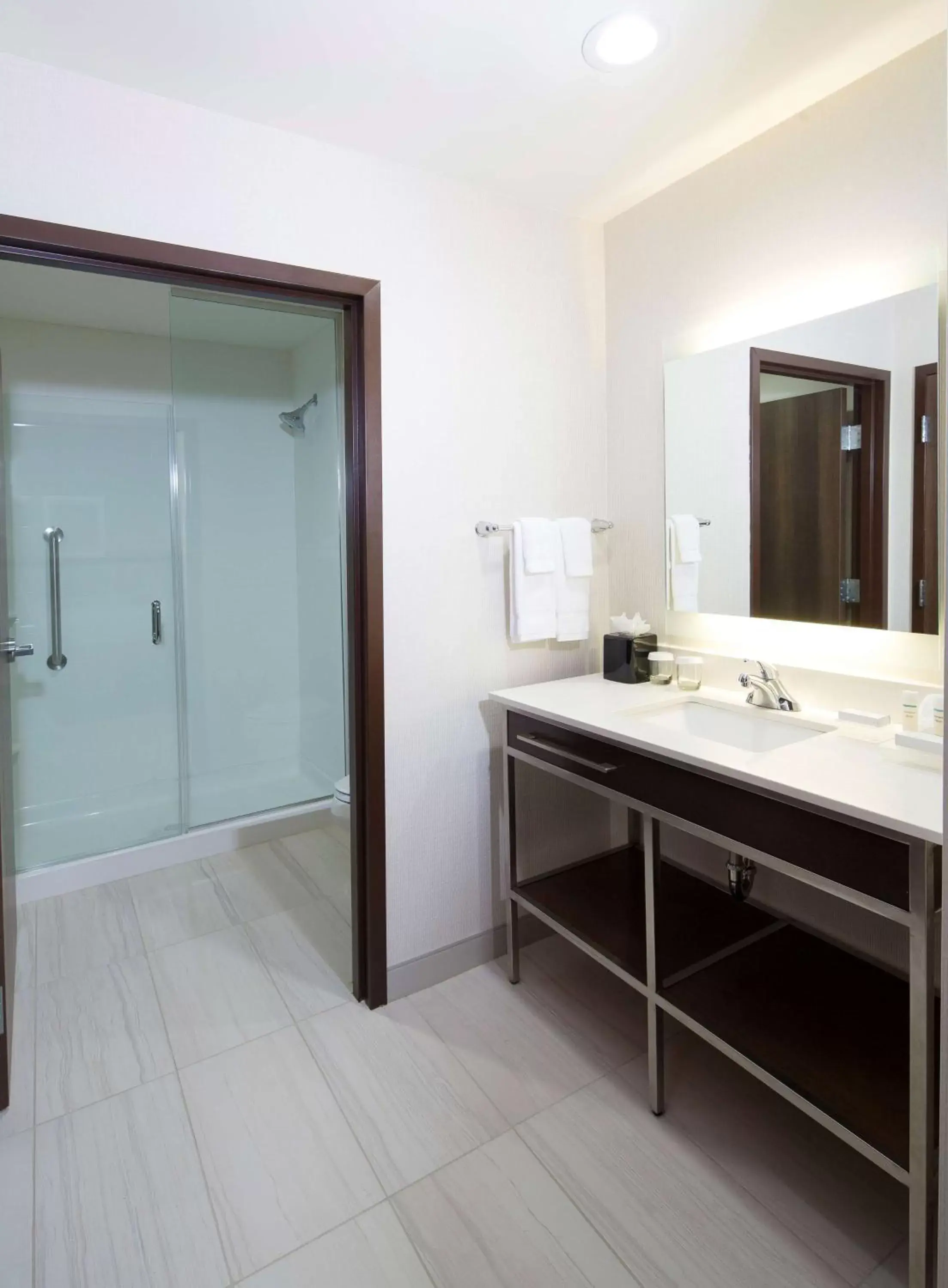 Bathroom in Homewood Suites by Hilton Houston/Katy Mills Mall