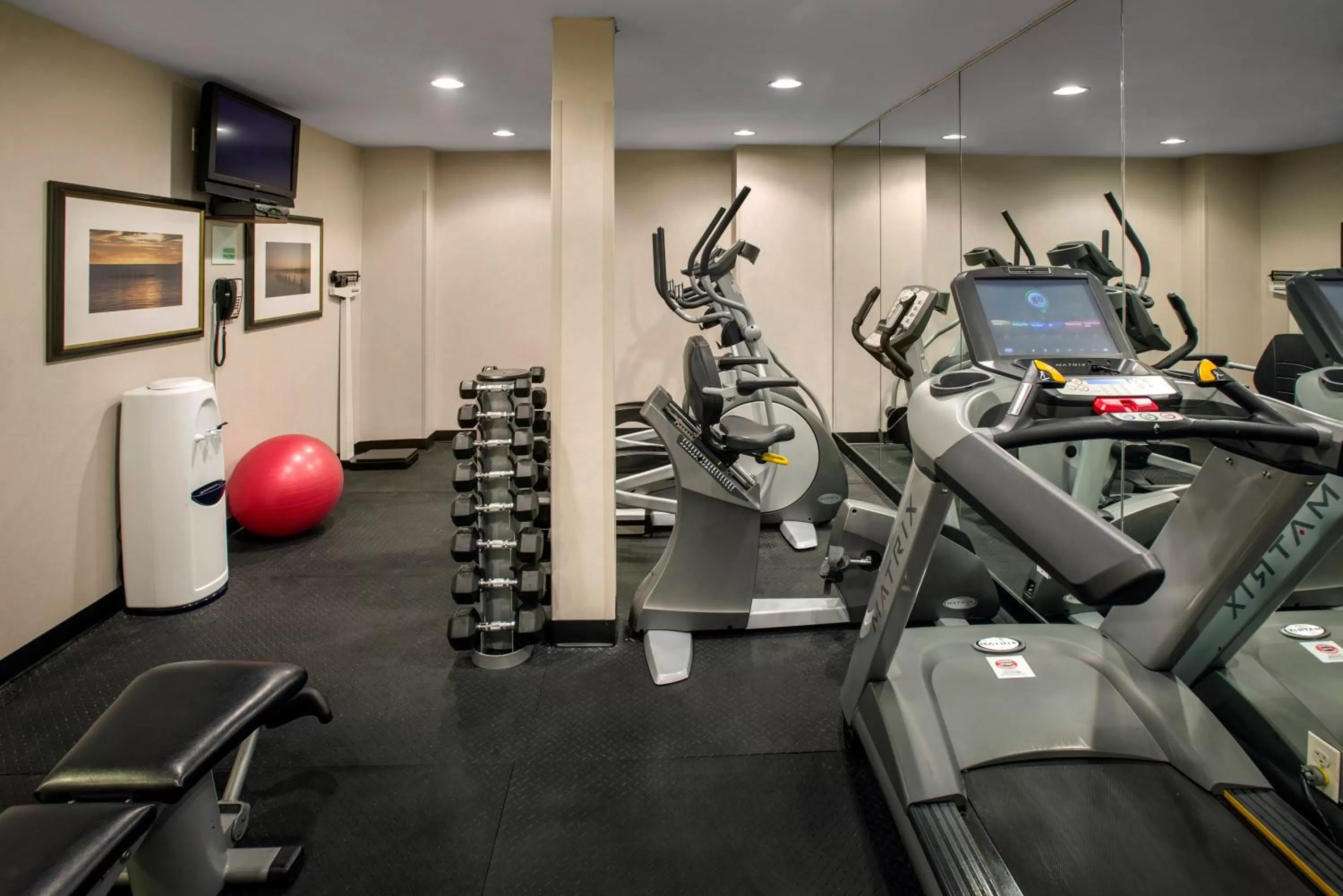 Spa and wellness centre/facilities in Holiday Inn Manhattan 6th Ave - Chelsea by IHG