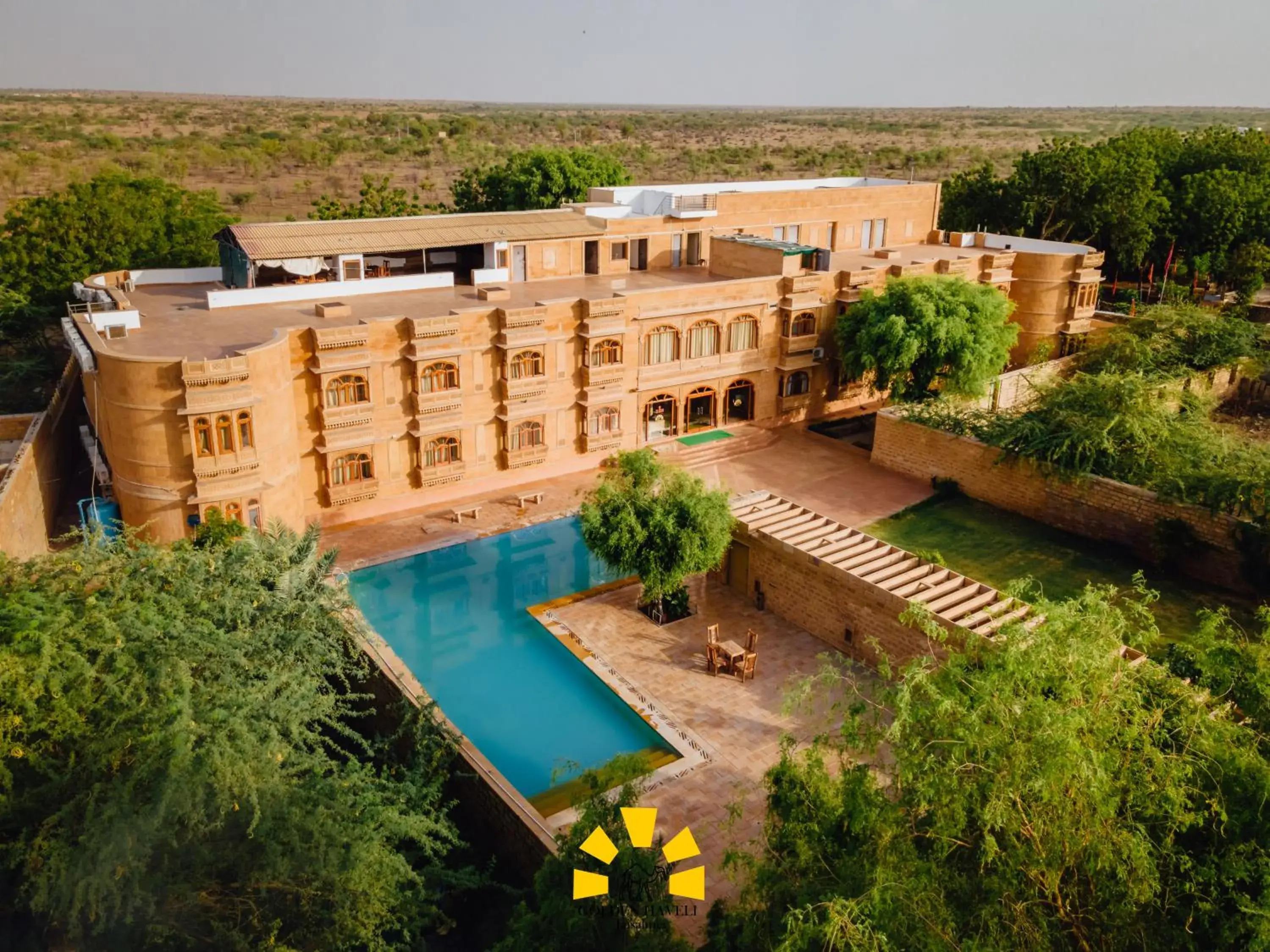 Bird's-eye View in Golden Haveli