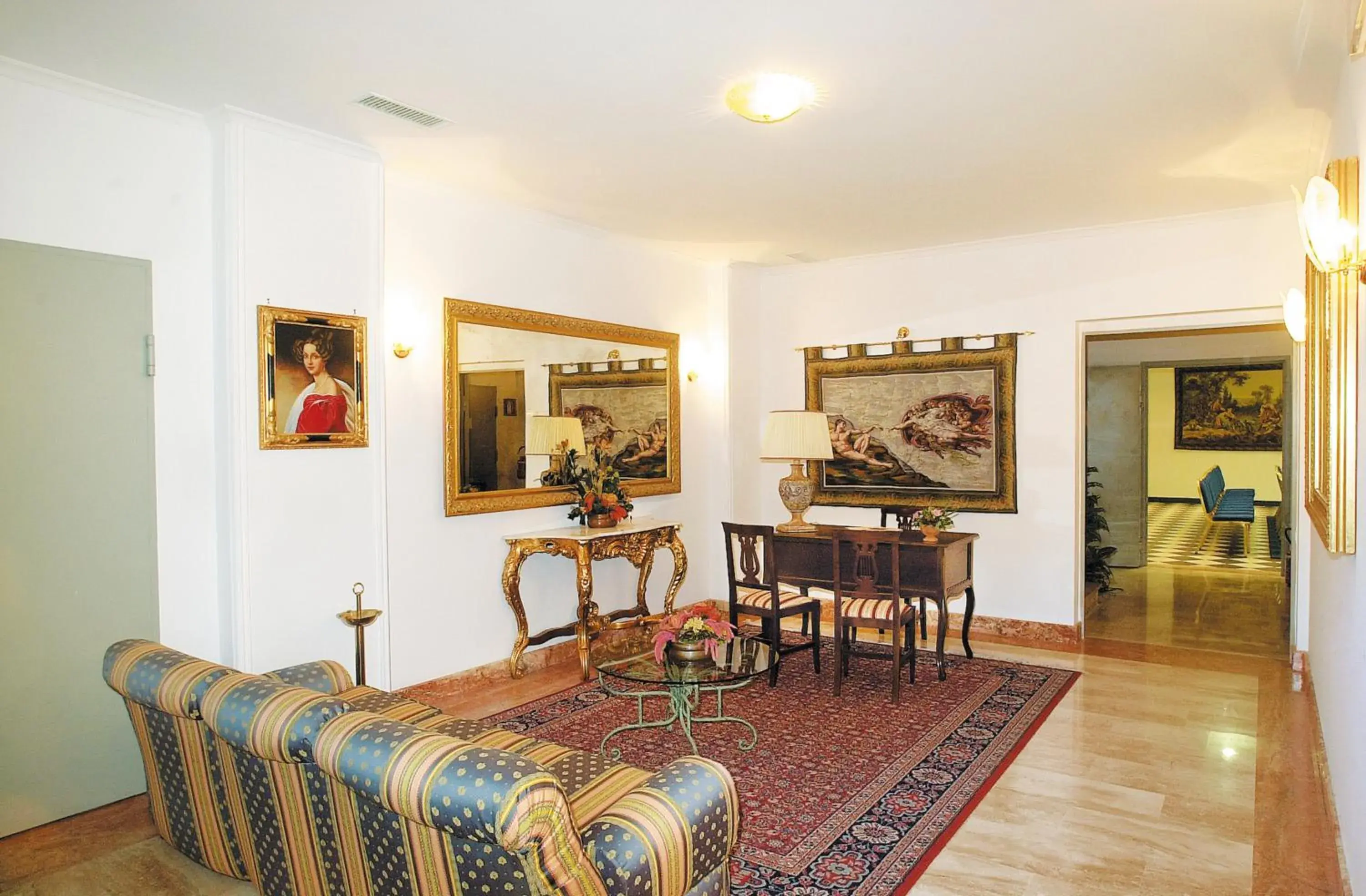 Seating Area in Hotel Principe