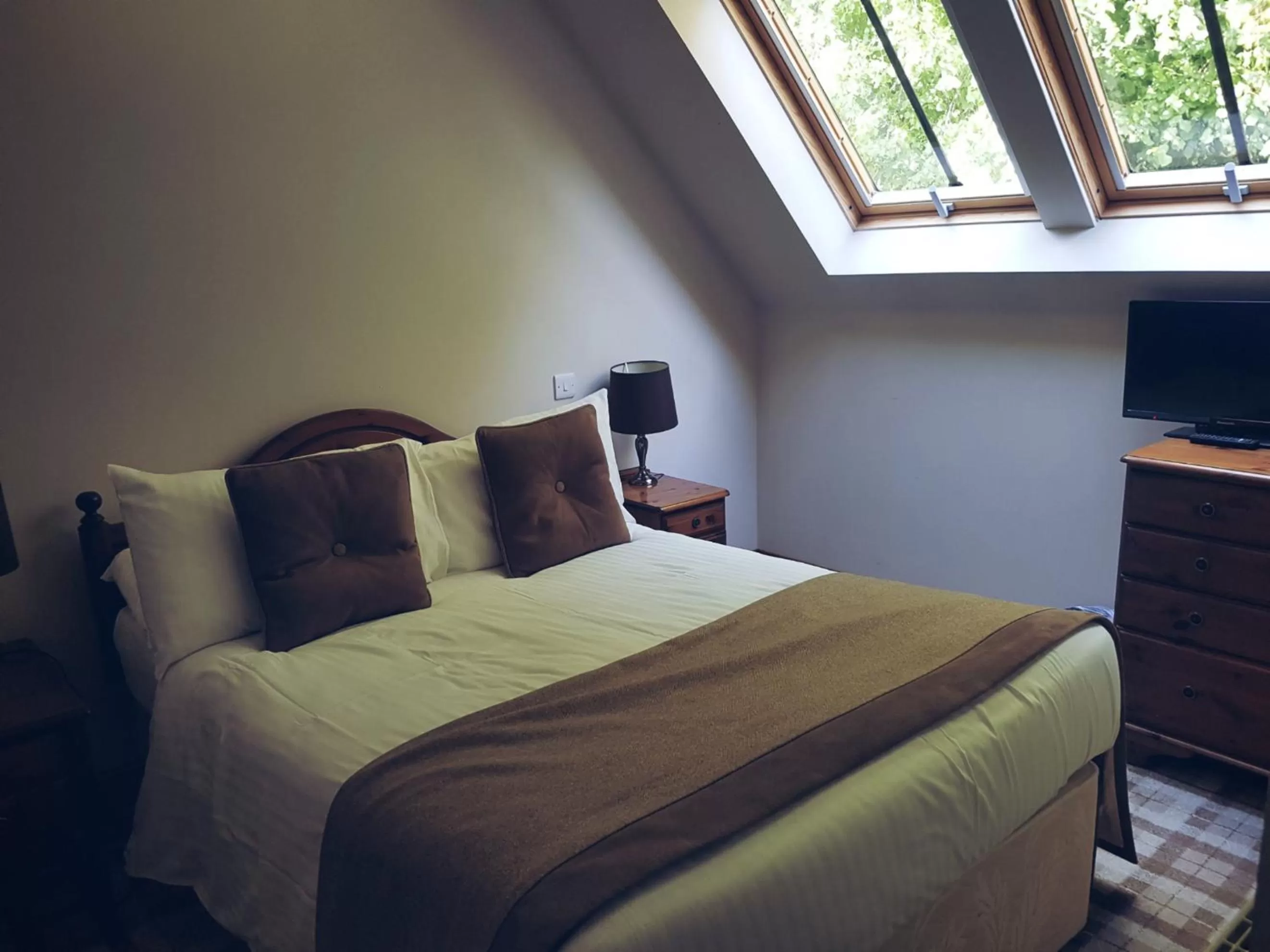 Bed in Meldrum House Hotel Golf And Country Estate