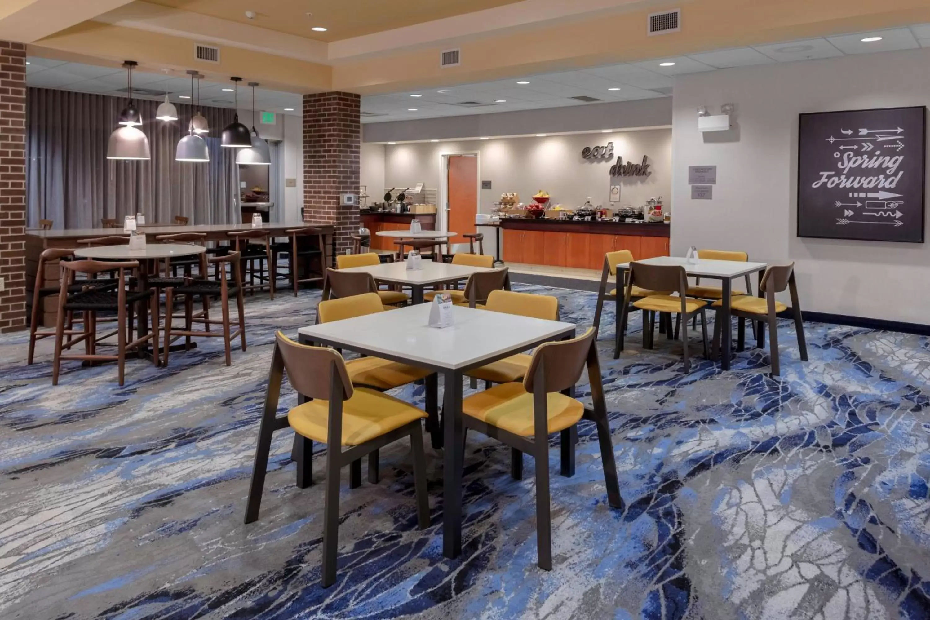 Breakfast, Restaurant/Places to Eat in Fairfield Inn & Suites by Marriott Wichita Downtown