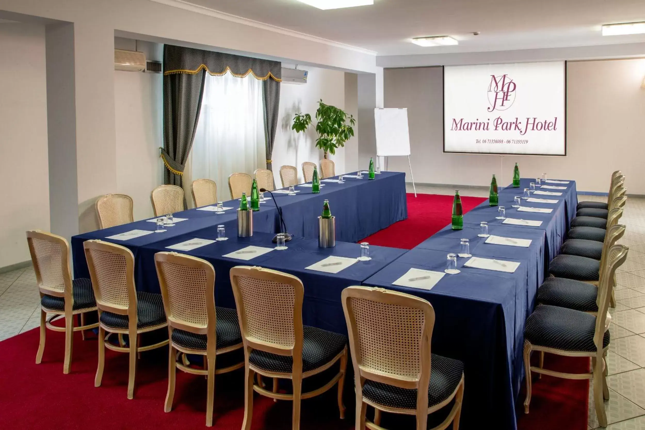 Business facilities in Marini Park Hotel