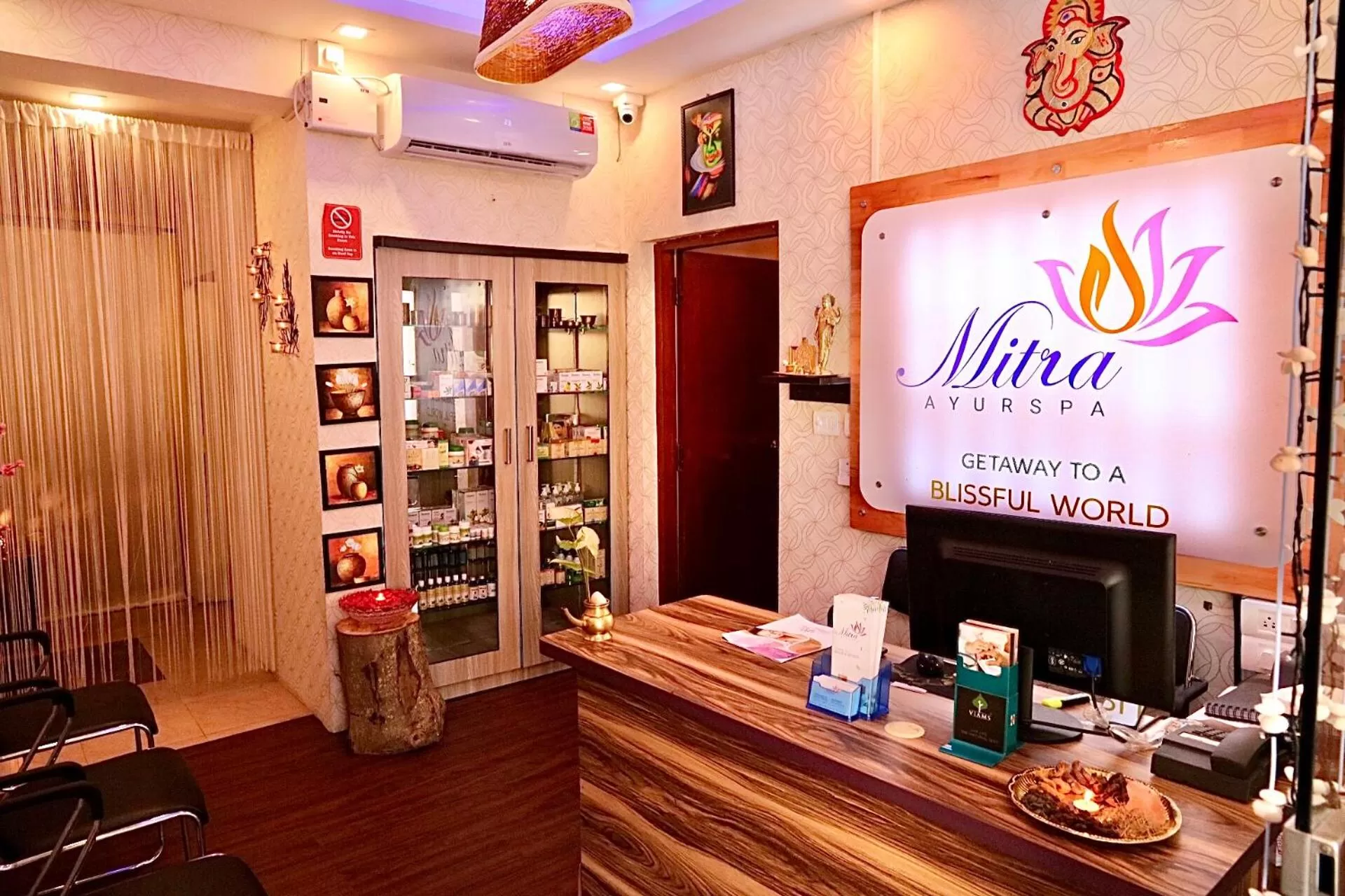 Spa and wellness centre/facilities in The Center Court Resort & Spa