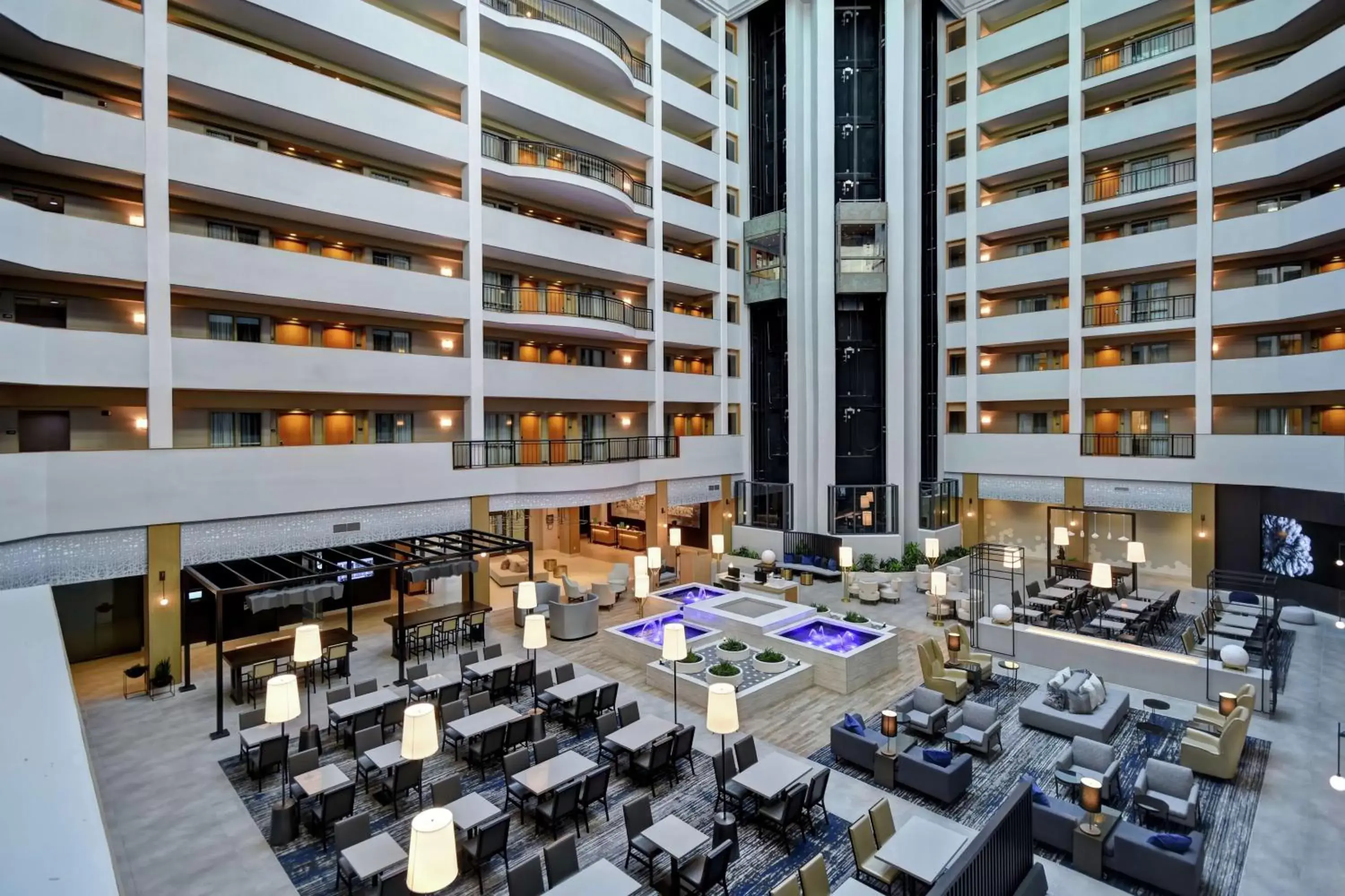 Lobby or reception, Pool View in Embassy Suites by Hilton Raleigh Durham Research Triangle