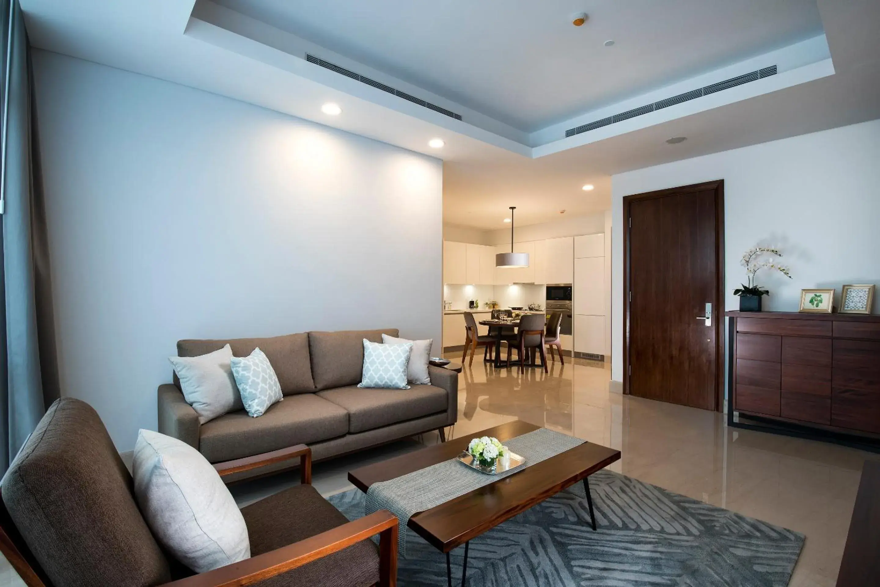 Living room, Seating Area in Oakwood Suites La Maison Jakarta
