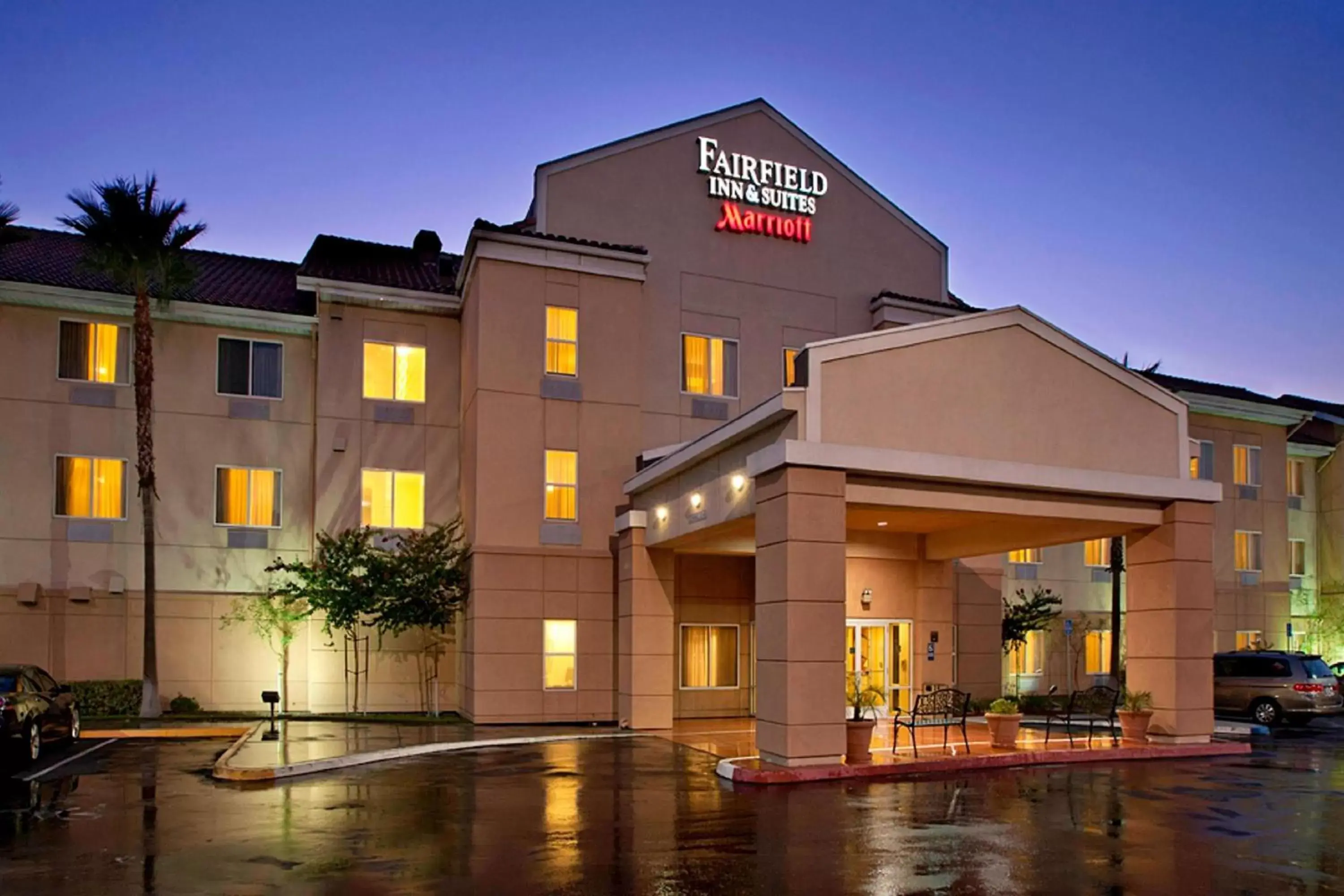 Property Building in Fairfield Inn and Suites San Bernardino