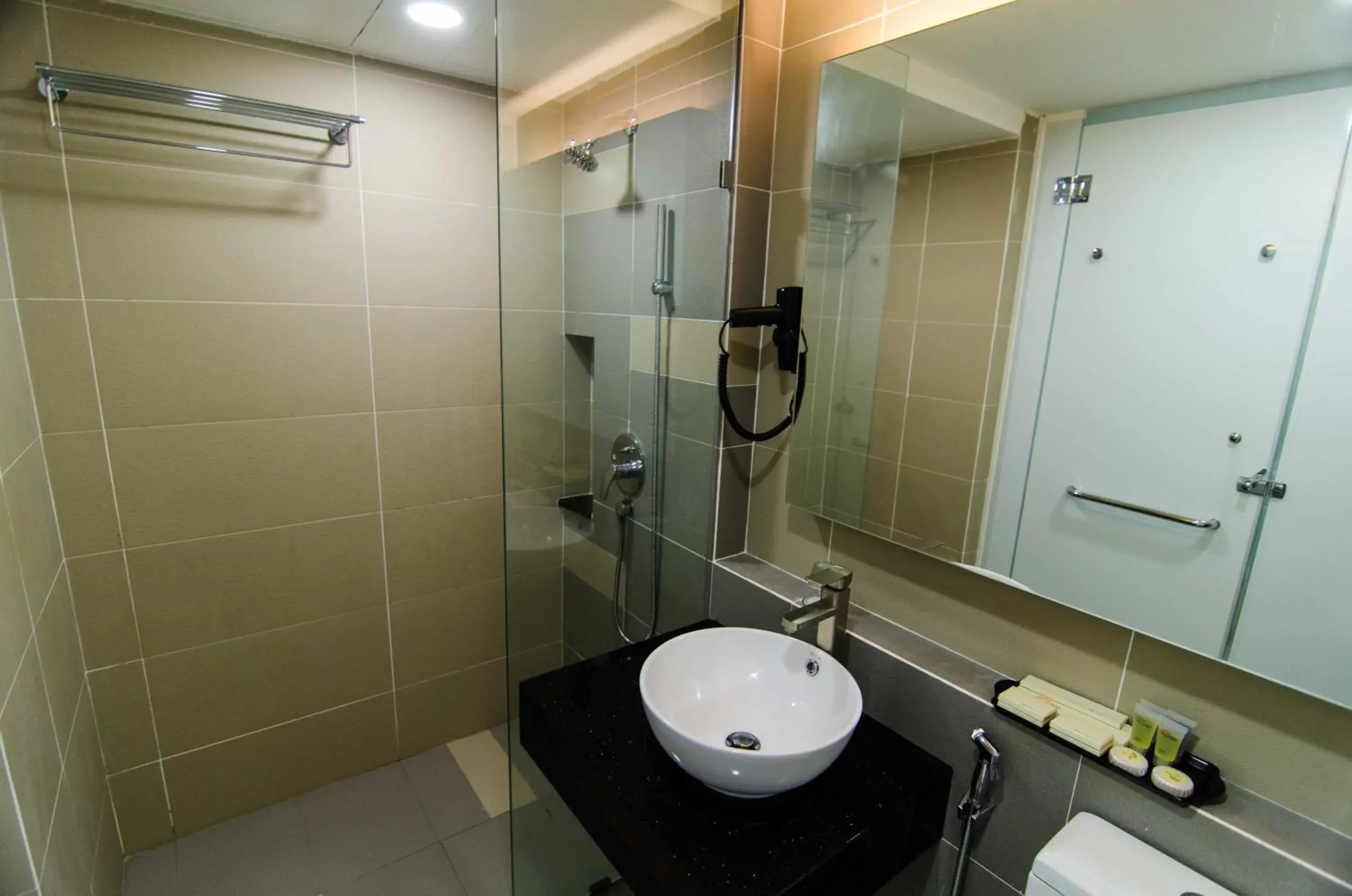 Bathroom in Mornington Hotel Waterfront Lumut