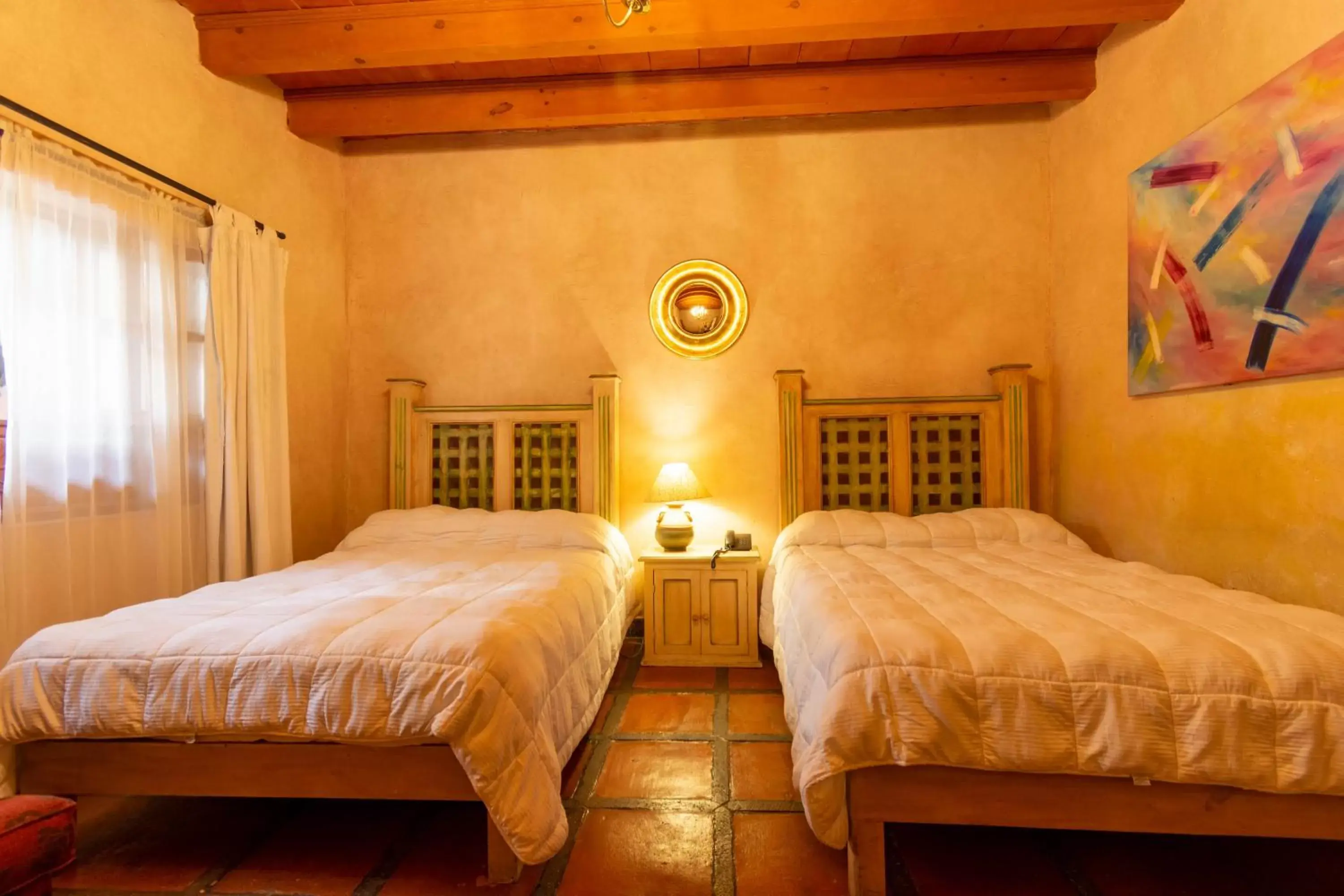 Photo of the whole room, Bed in Casa Magica