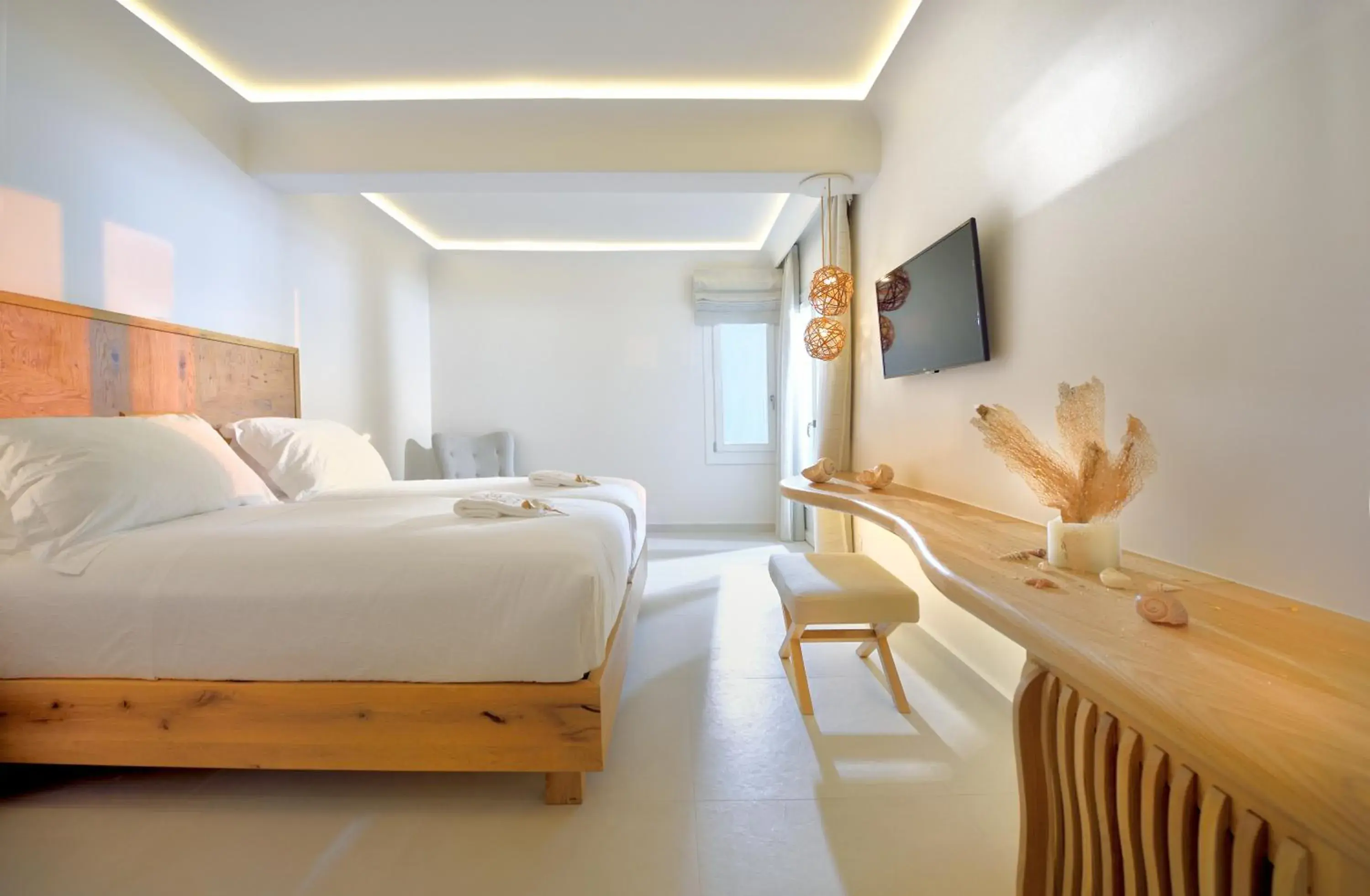 Photo of the whole room, Bed in Anax Resort and Spa