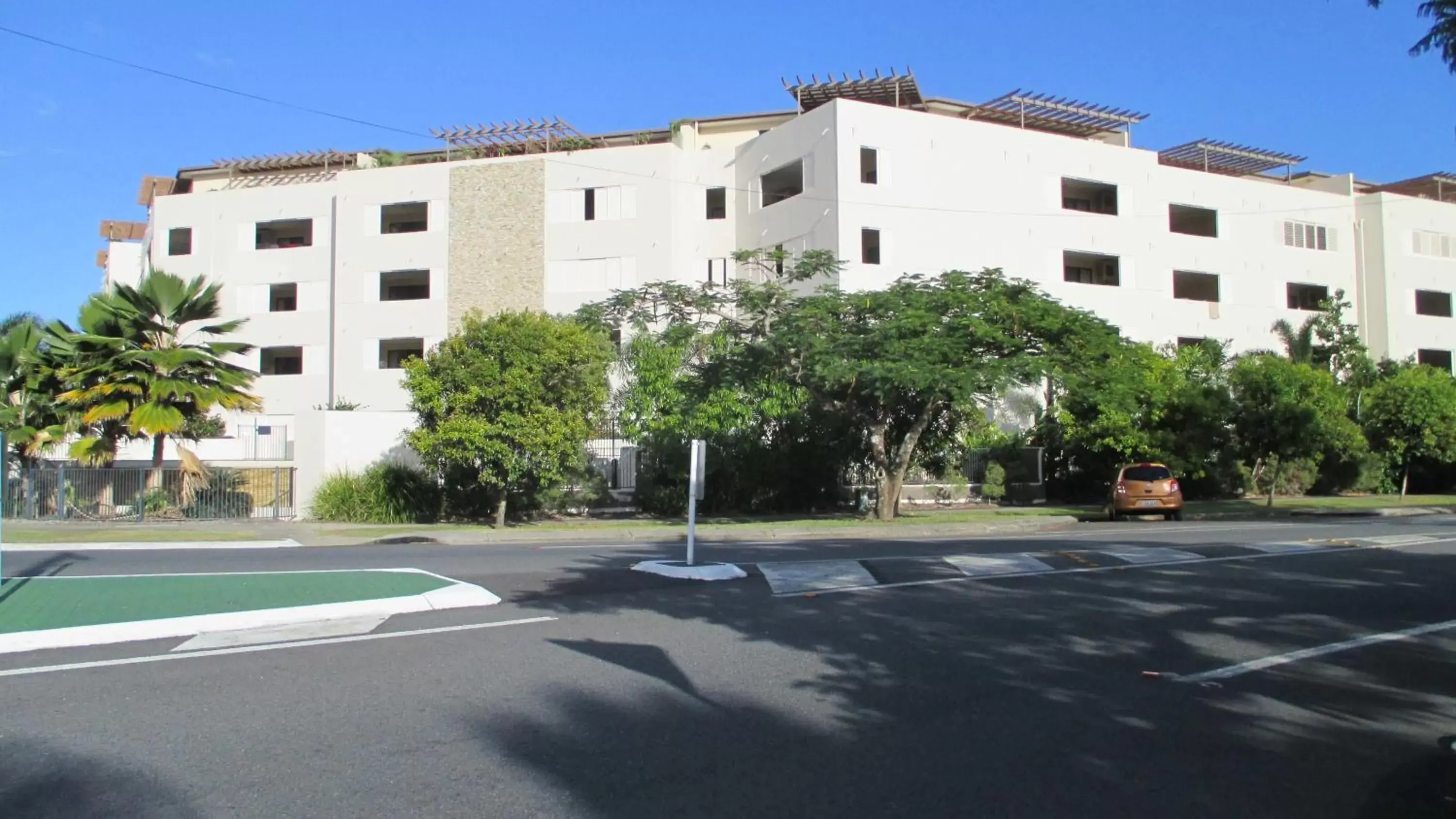 Facade/entrance, Property Building in Edge Apartments Cairns