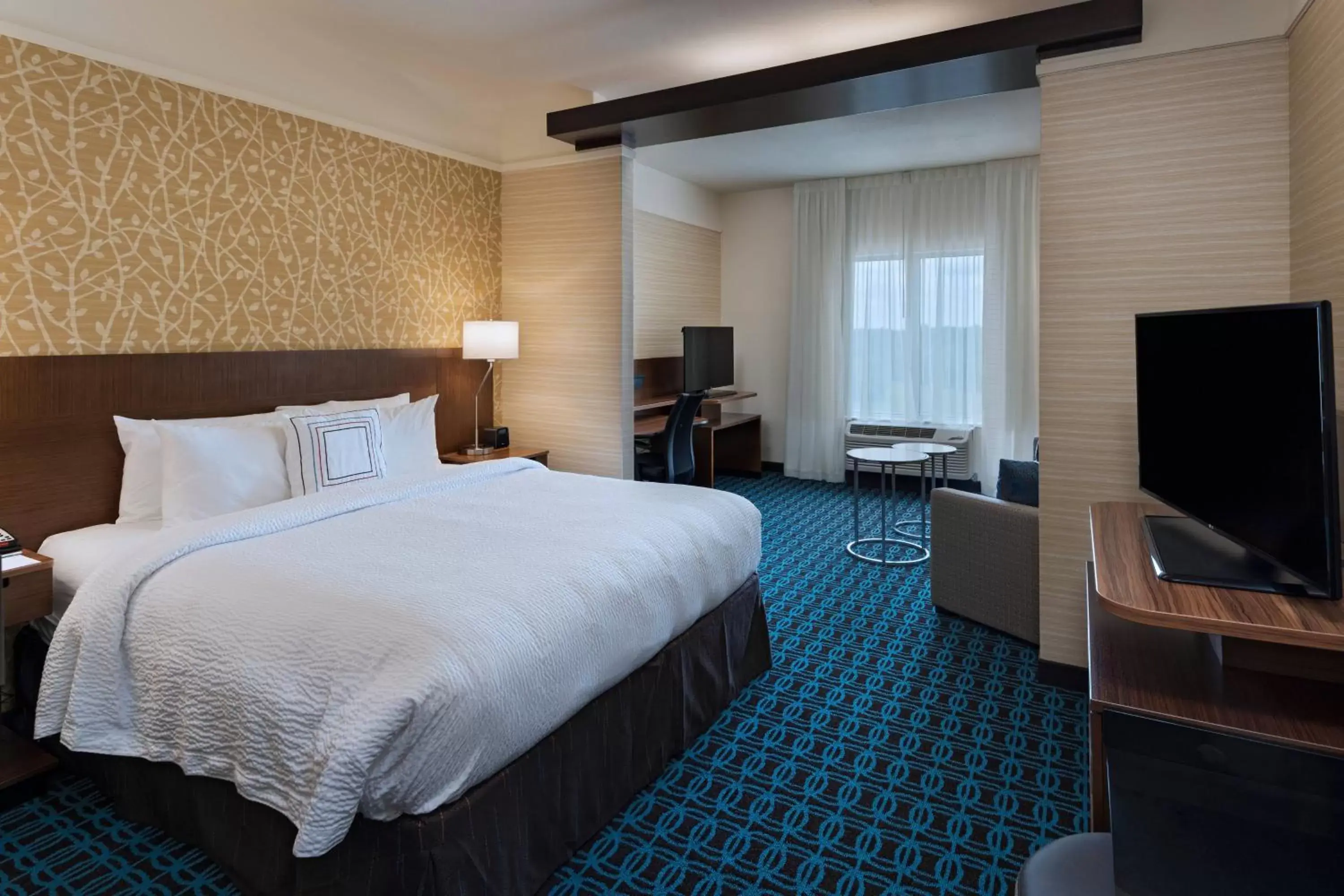 Bedroom, Bed in Fairfield Inn & Suites by Marriott Dublin